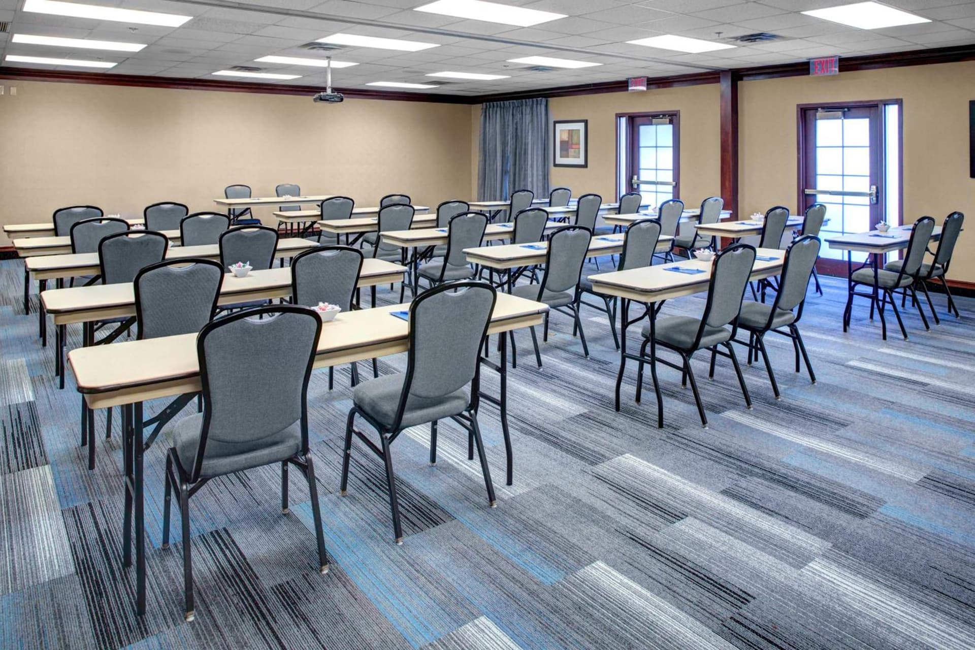 Hyatt House Boston/Burlington gallery photo in Burlington — image 34