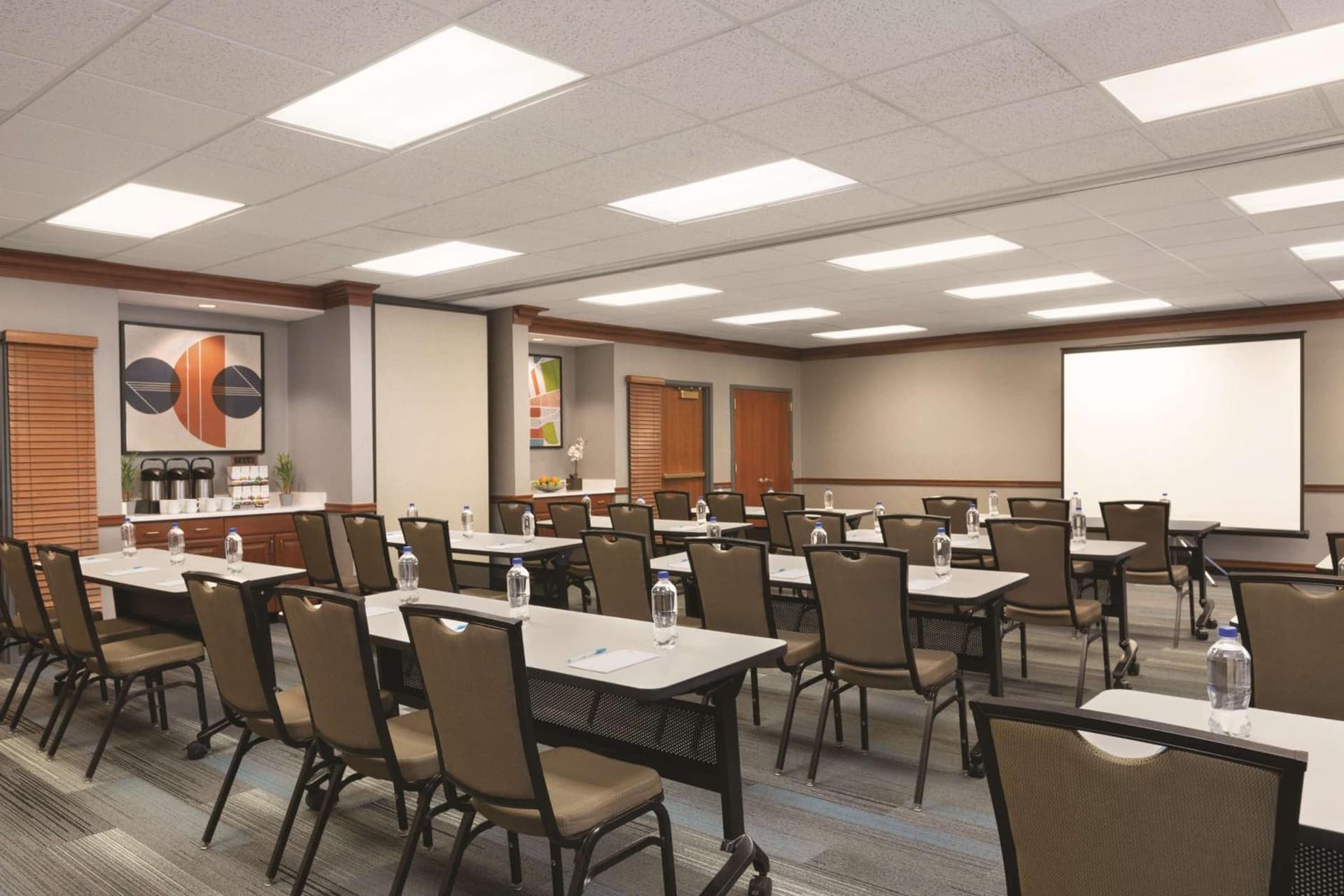 Hyatt House Boston/Burlington gallery photo in Burlington — image 8