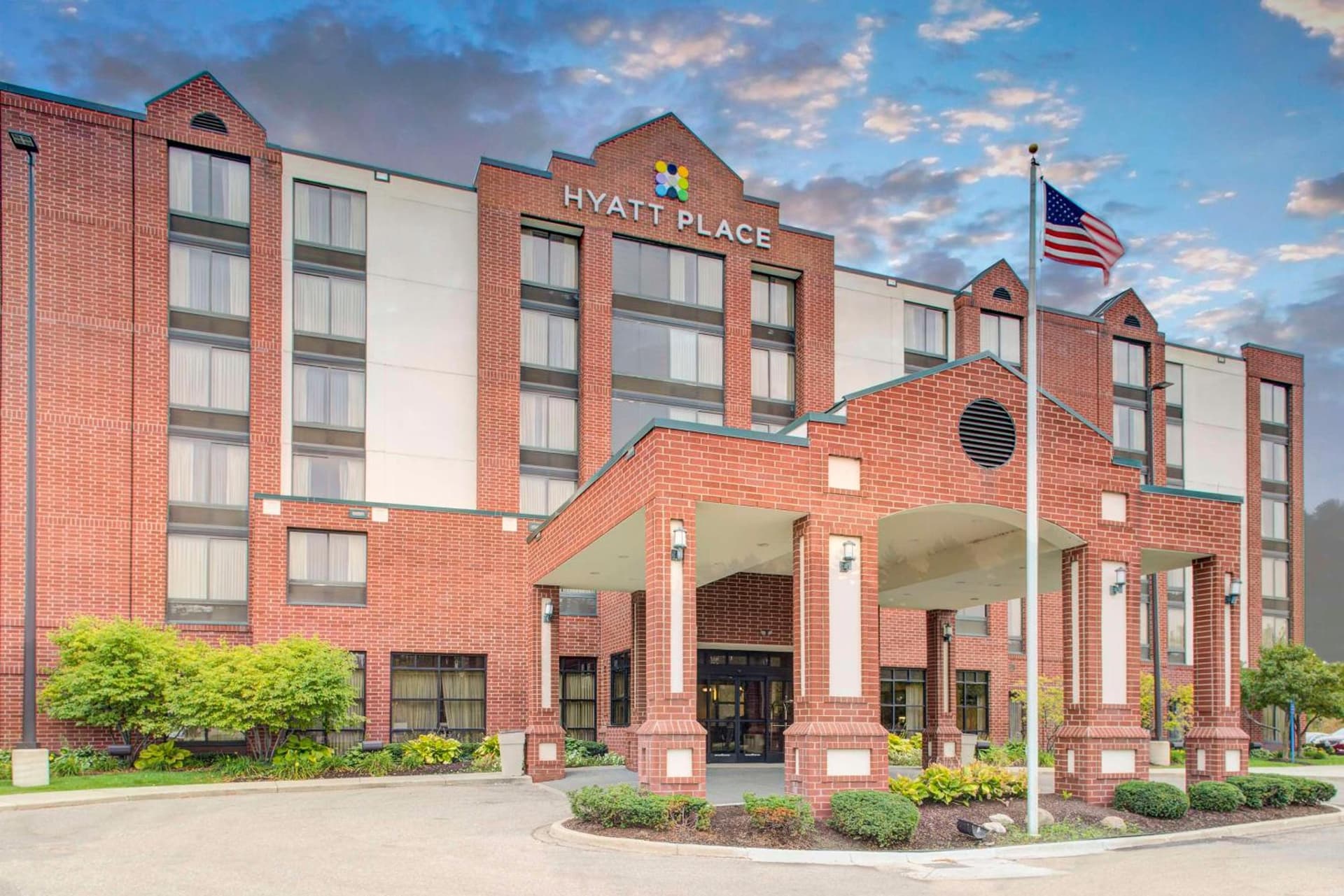 Hyatt Place Detroit/Livonia interior in Livonia, MI — gallery photo 2