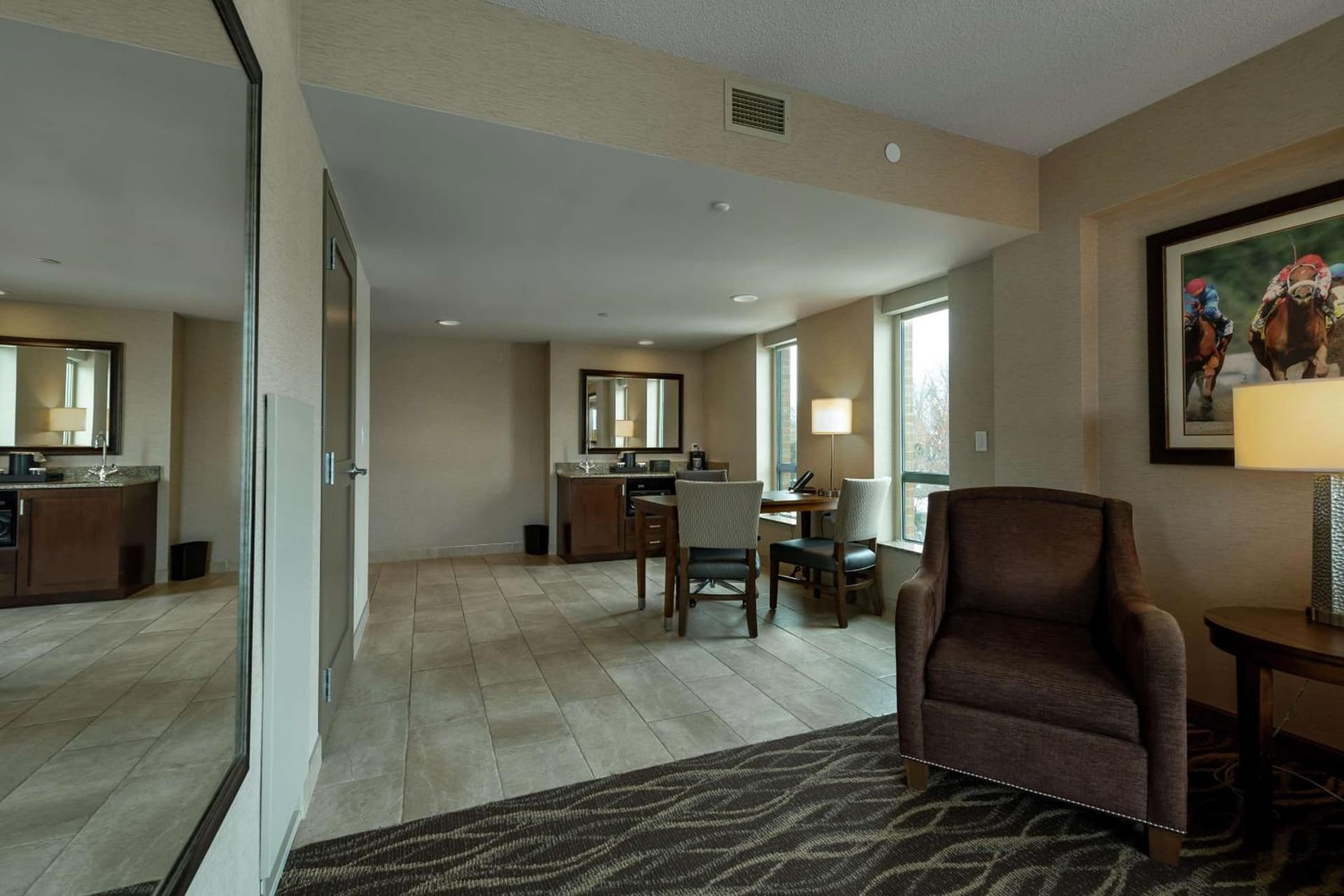 Embassy Suites Saratoga Springs gallery photo in Saratoga Springs, NY — image 13