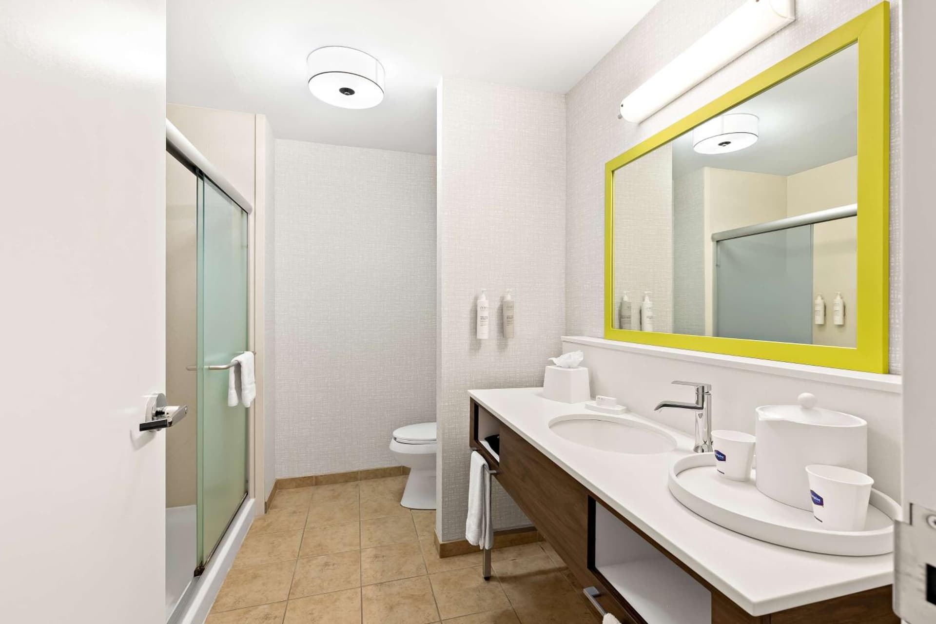 Hampton Inn & Suites Canton gallery photo in North Canton, OH — image 28