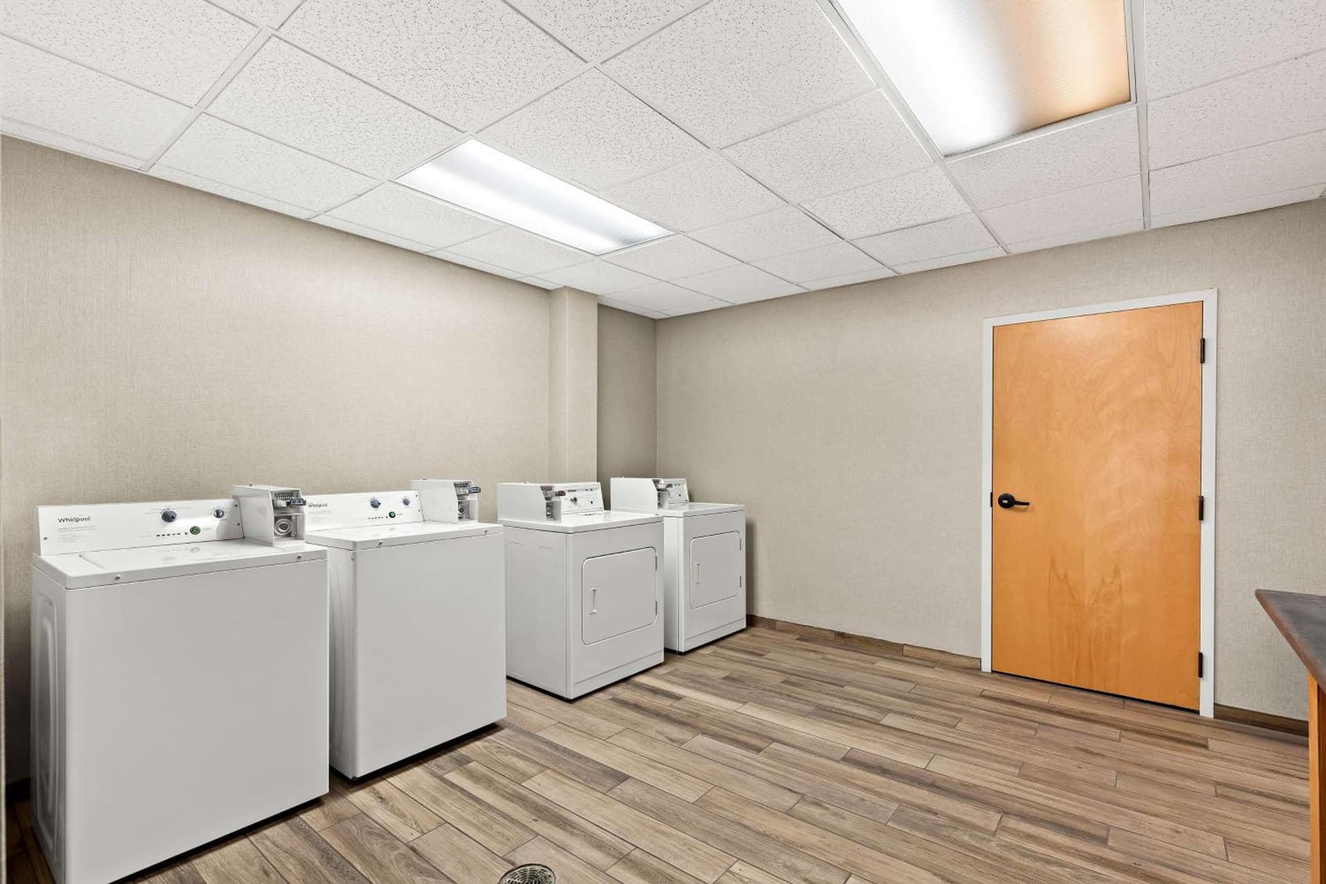 Hampton Inn & Suites Canton gallery photo in North Canton, OH — image 20
