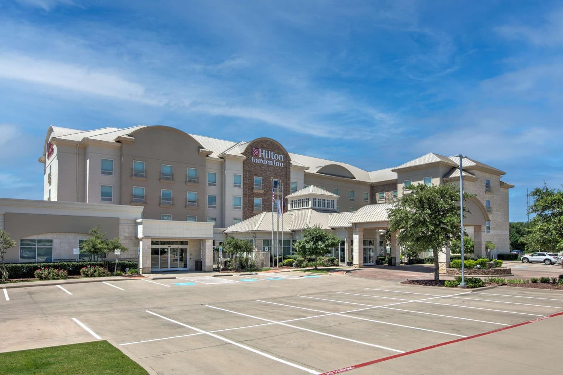 Hilton Garden Inn Dallas Arlington gallery photo in Arlington, TX — image 73
