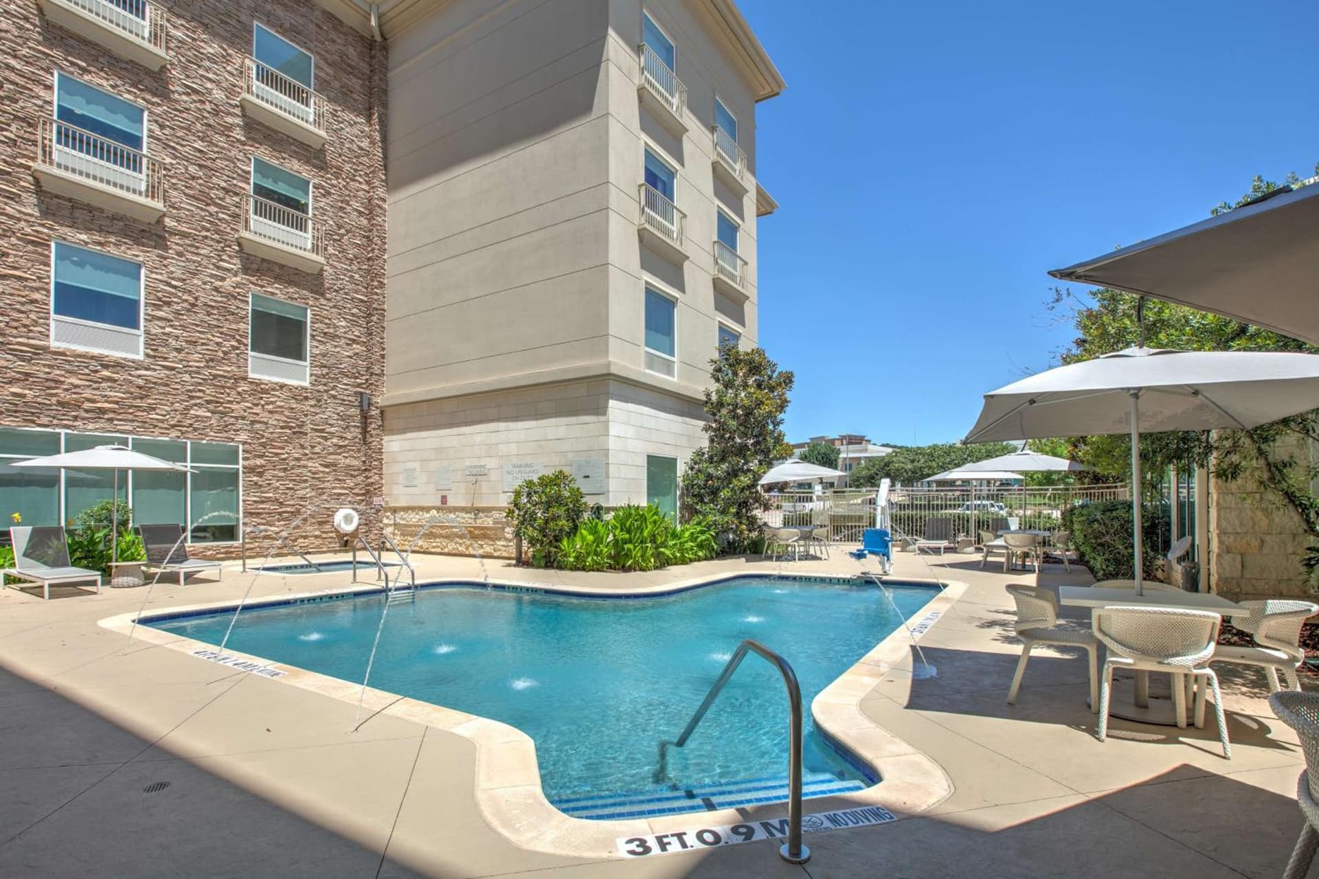Hilton Garden Inn Dallas Arlington gallery photo in Arlington, TX — image 48