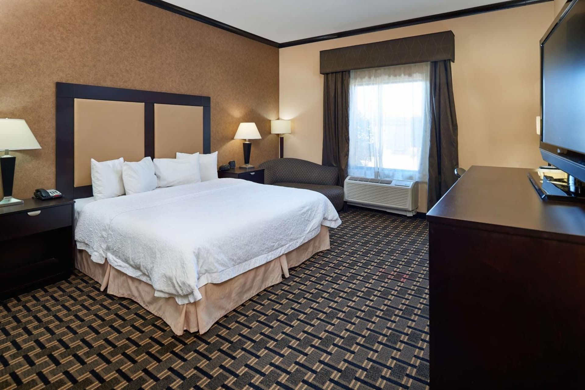 Hampton Inn & Suites Longview North gallery photo in Longview, TX — image 26