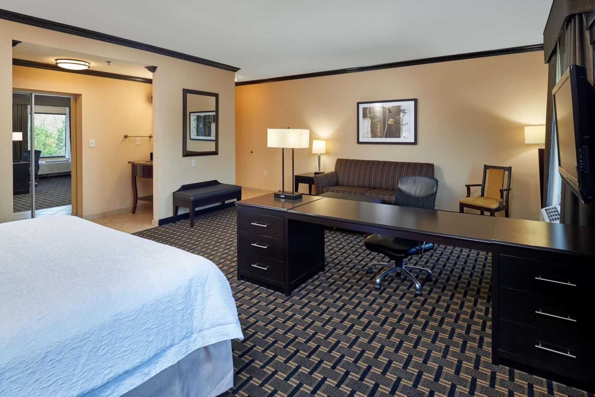 Hampton Inn & Suites Longview North gallery photo in Longview, TX — image 19