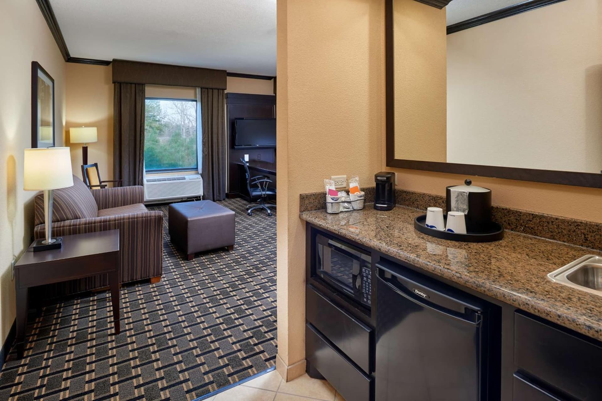 Hampton Inn & Suites Longview North gallery photo in Longview, TX — image 32