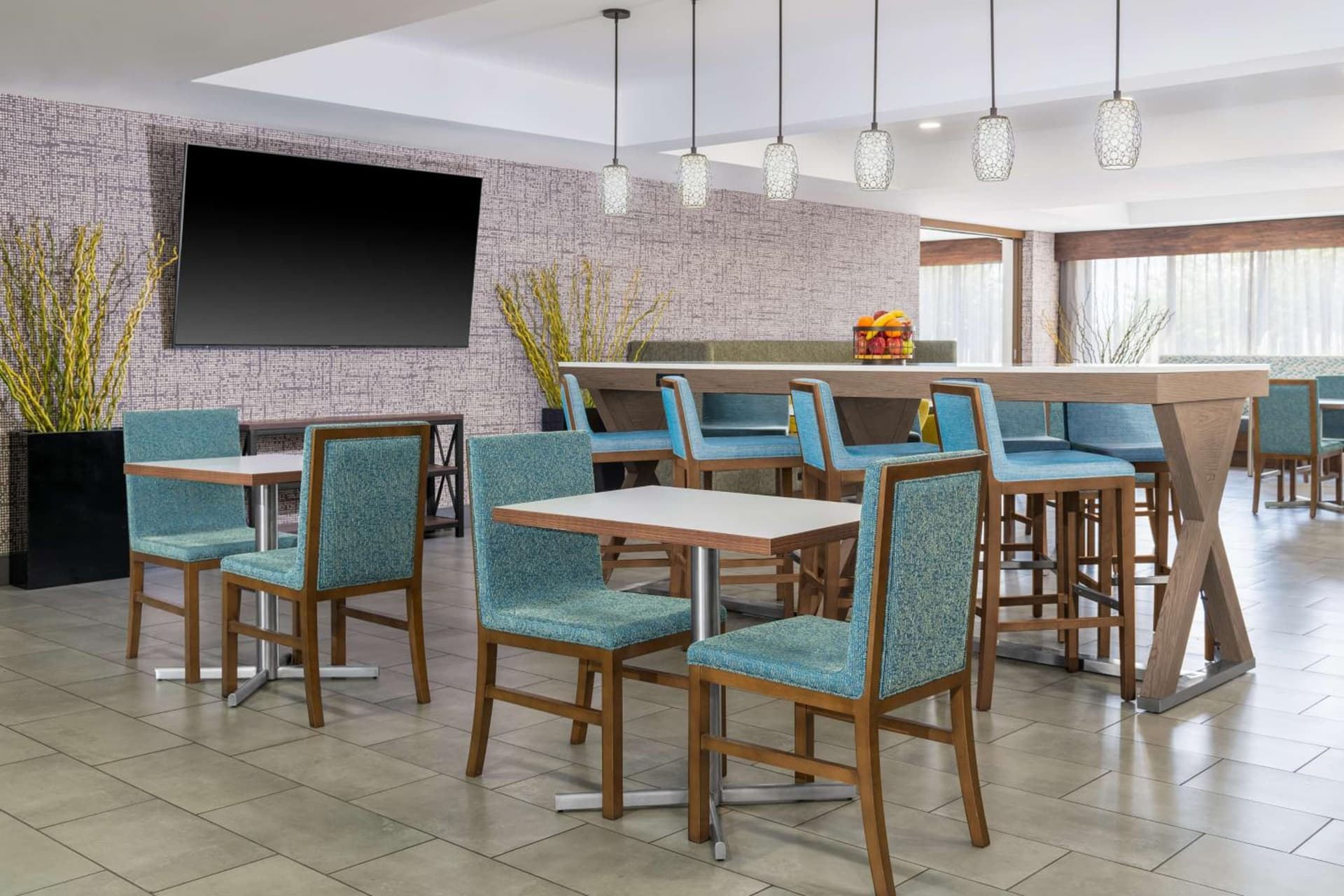 Hampton Inn Martinsburg gallery photo in Martinsburg, WV — image 40