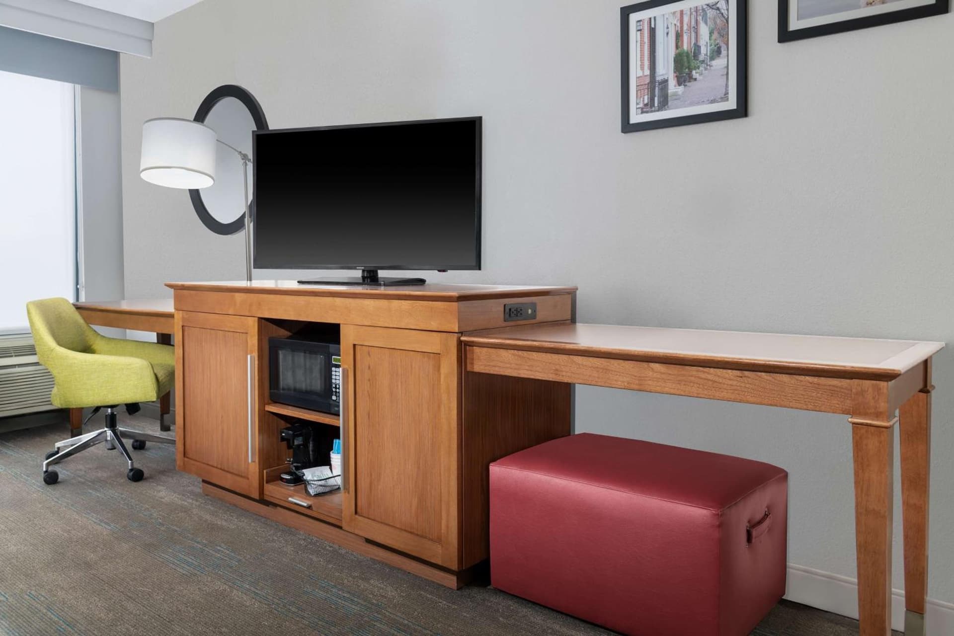 Hampton Inn Martinsburg gallery photo in Martinsburg, WV — image 21