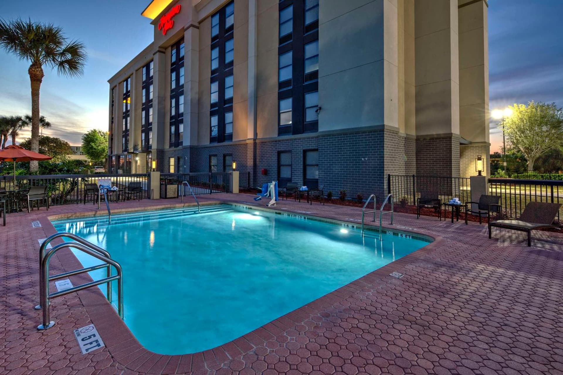 Hampton Inn Orlando-Maingate South gallery photo in Davenport, FL — image 24