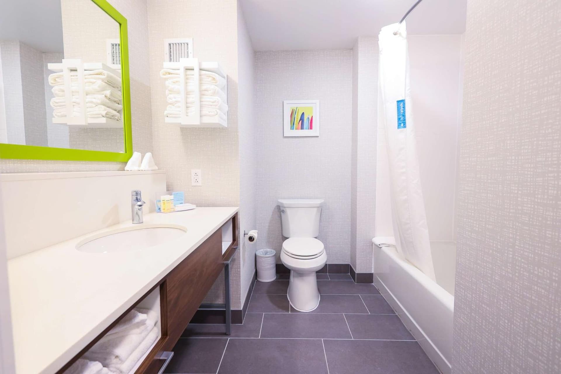 Hampton Inn Rehoboth Beach gallery photo in Rehoboth Beach, DE — image 34