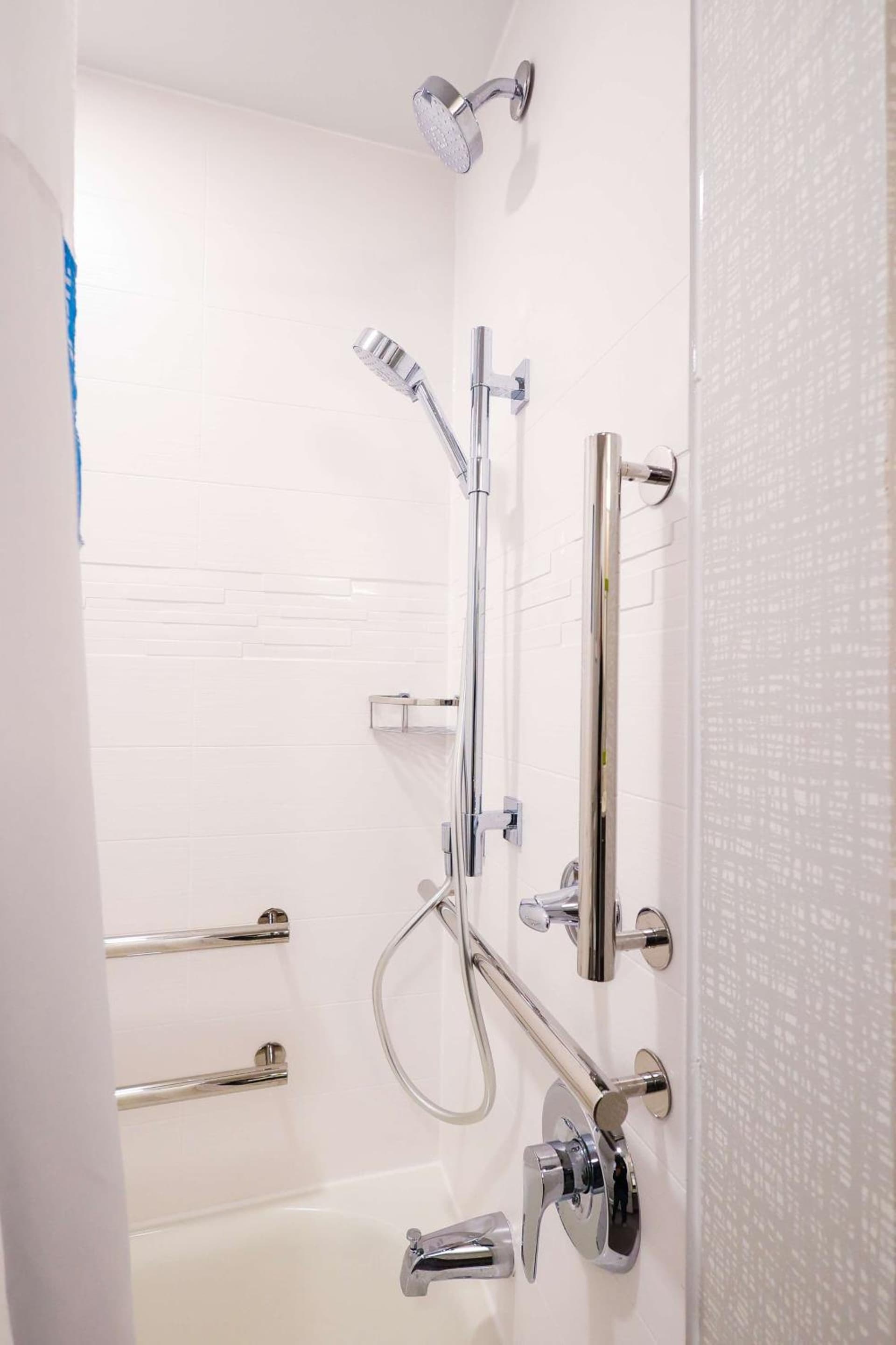 Hampton Inn Rehoboth Beach gallery photo in Rehoboth Beach, DE — image 42