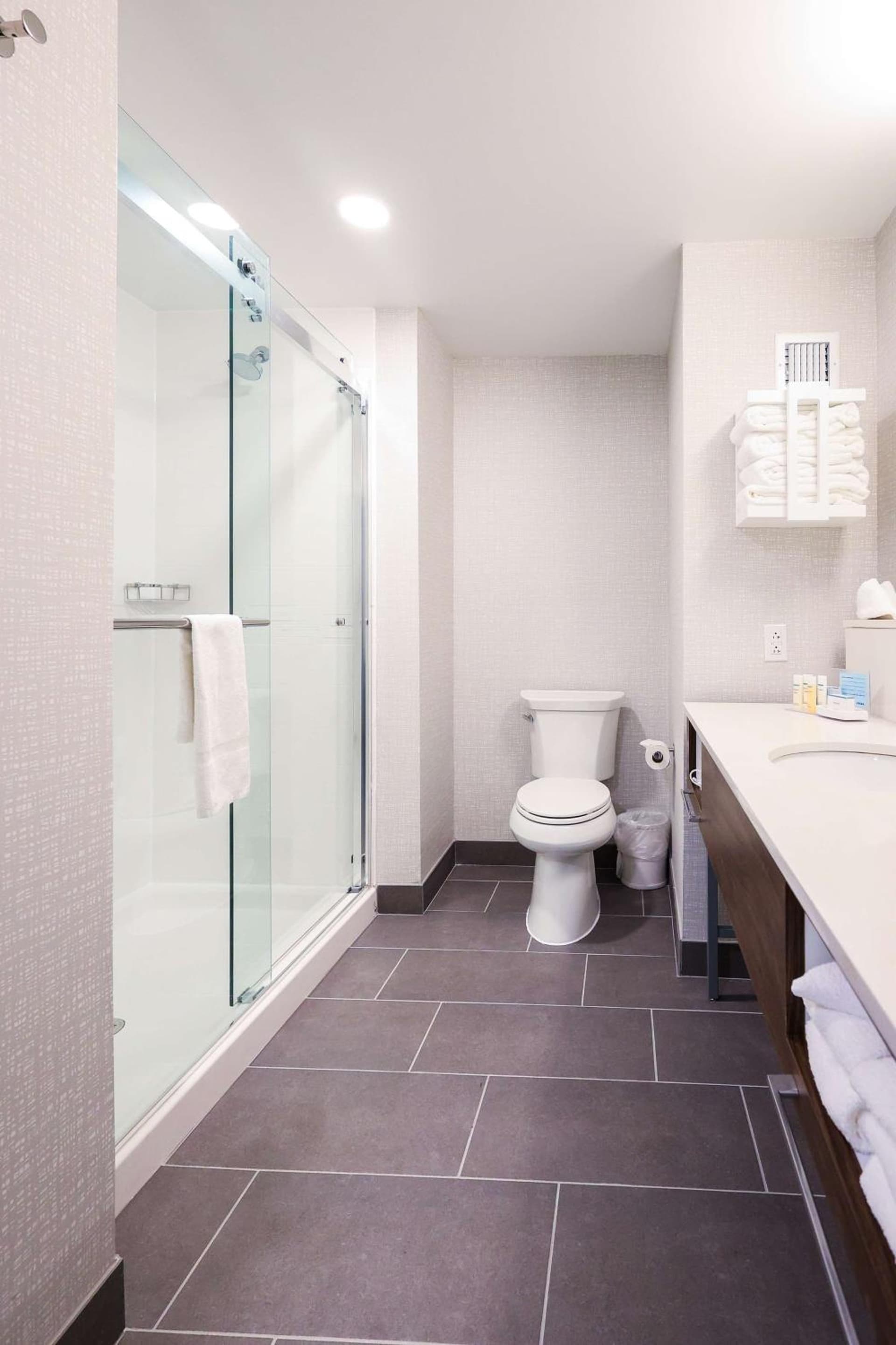 Hampton Inn Rehoboth Beach gallery photo in Rehoboth Beach, DE — image 36