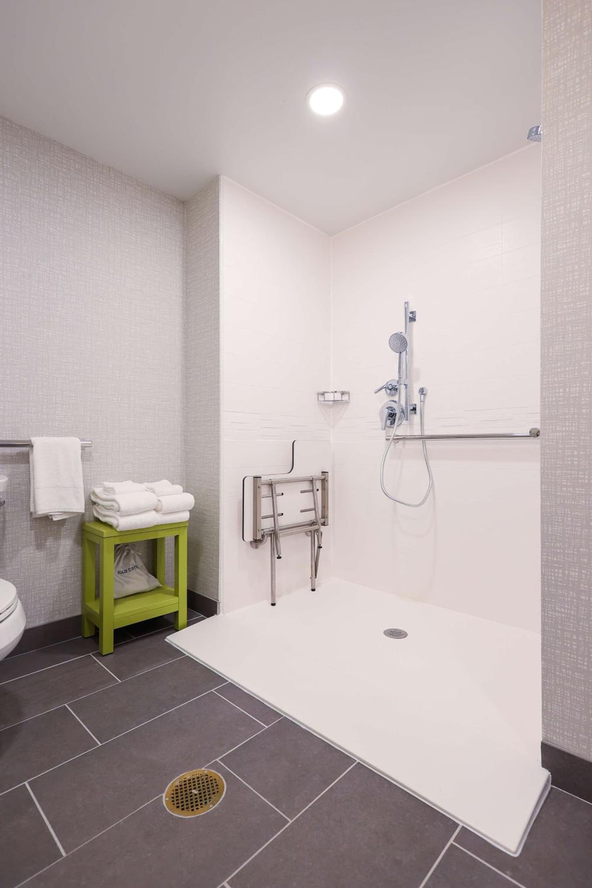 Hampton Inn Rehoboth Beach gallery photo in Rehoboth Beach, DE — image 41