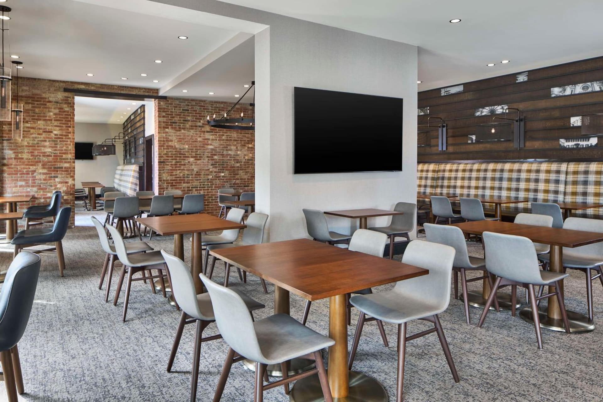 Homewood Suites Savannah Historic District/Riverfront gallery photo in Savannah, GA — image 17