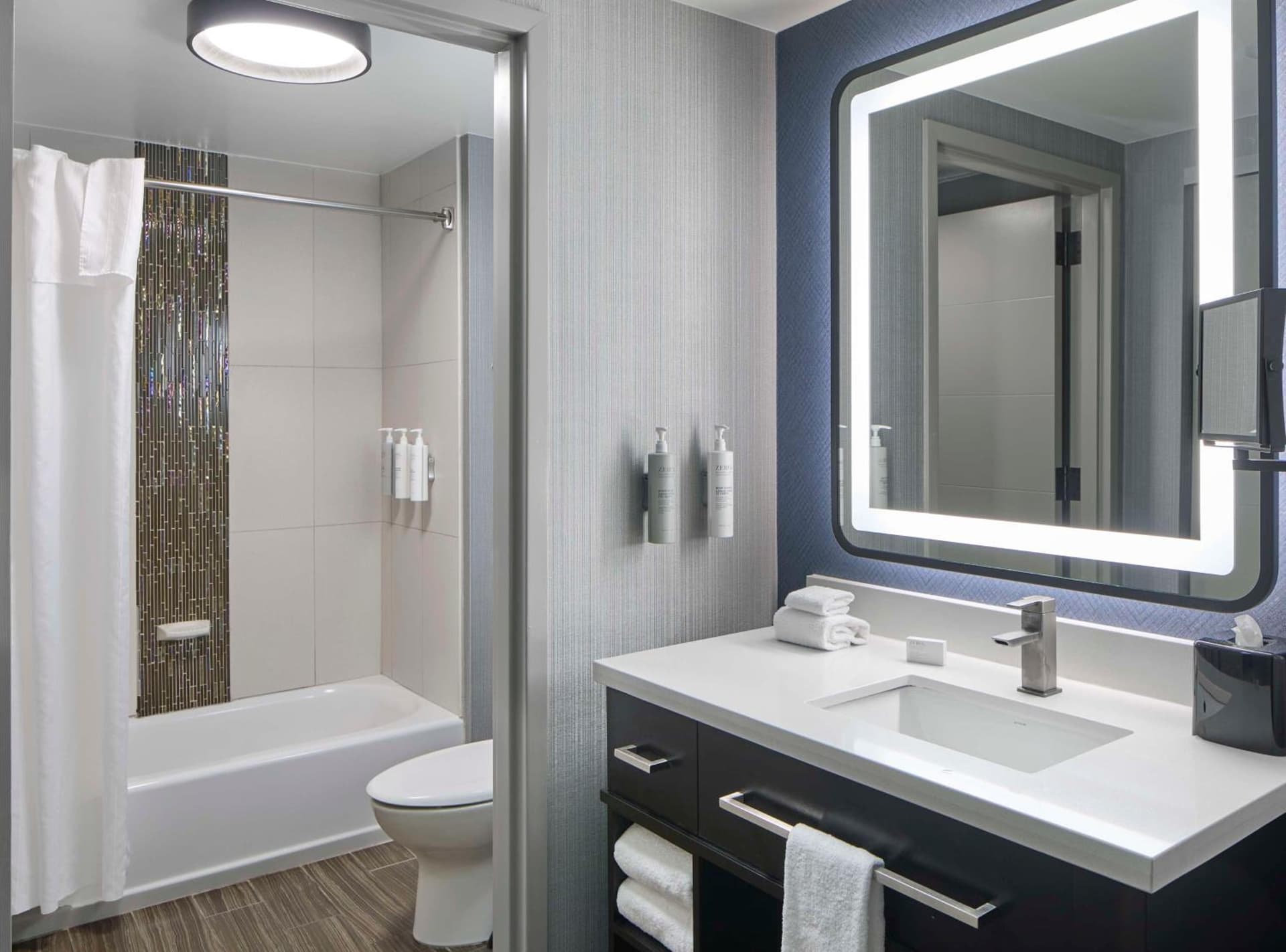 Homewood Suites Savannah Historic District/Riverfront gallery photo in Savannah, GA — image 24