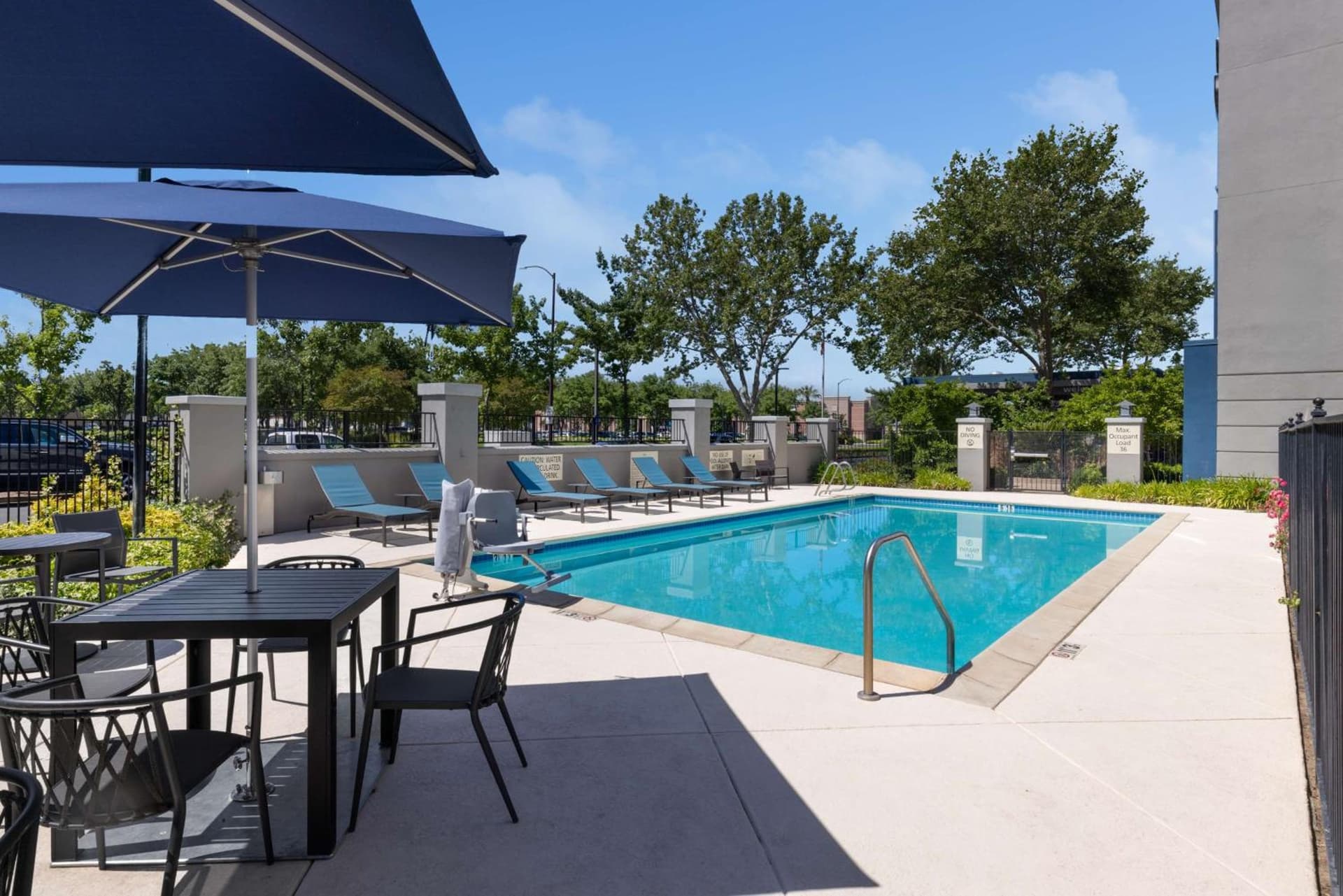 Hampton Inn & Suites Yuba City gallery photo in Yuba City, CA — image 17