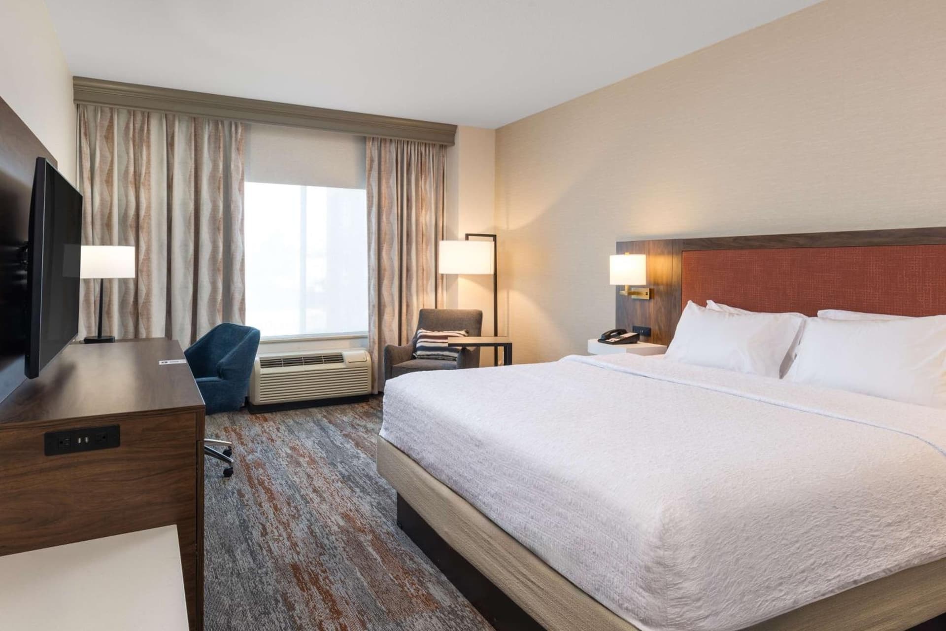 Hampton Inn & Suites Yuba City gallery photo in Yuba City, CA — image 8