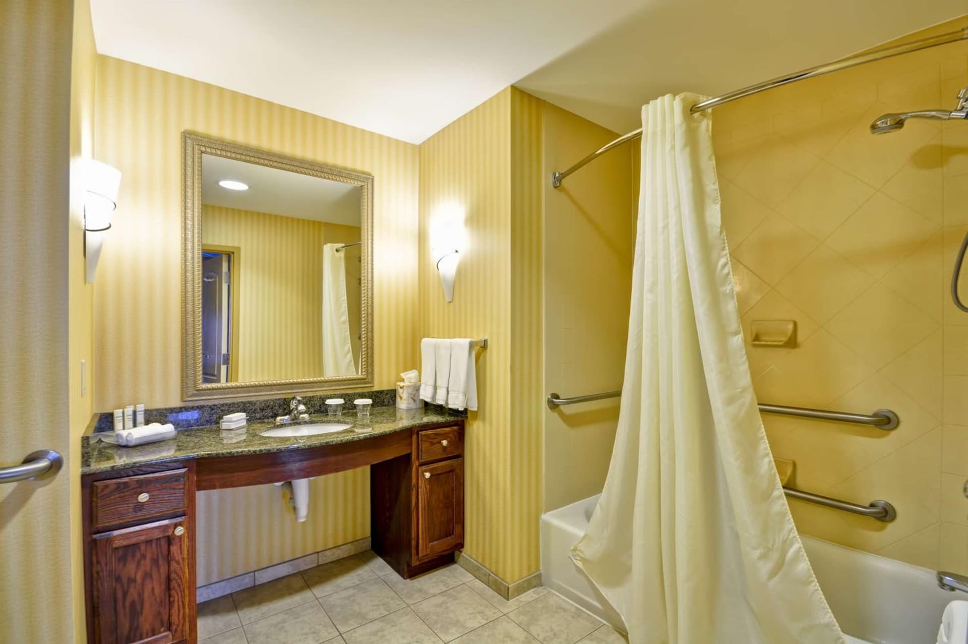 Homewood Suites by Hilton Tulsa-South gallery photo in Broken Arrow, OK — image 29