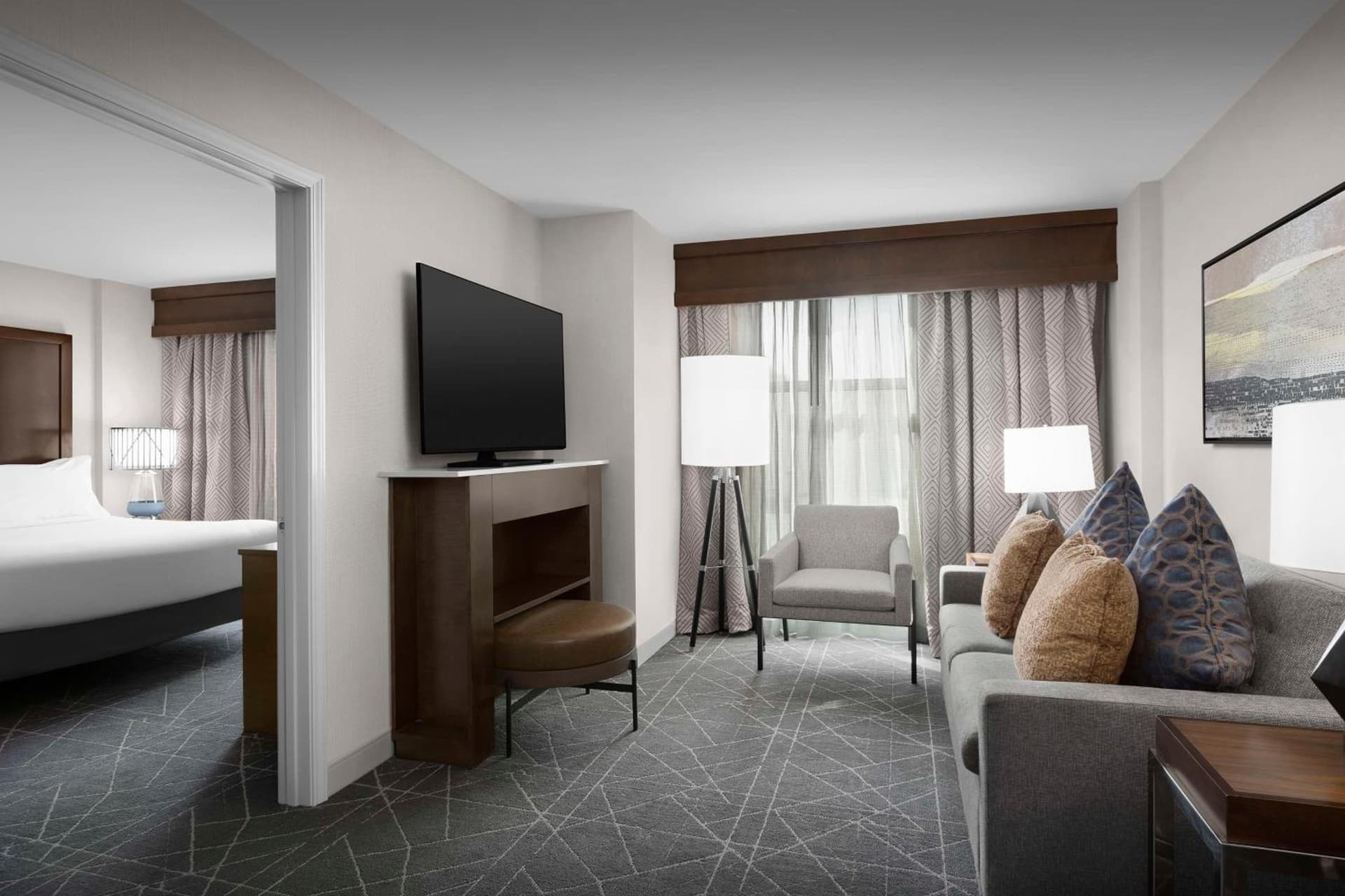 Embassy Suites Atlanta - Kennesaw Town Center gallery photo in Kennesaw, GA — image 7