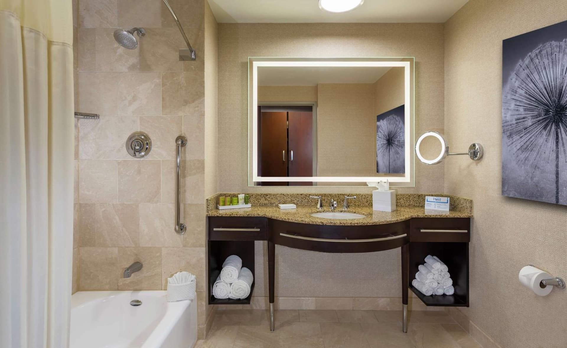 Hilton Americas - Houston gallery photo in Houston, TX — image 80