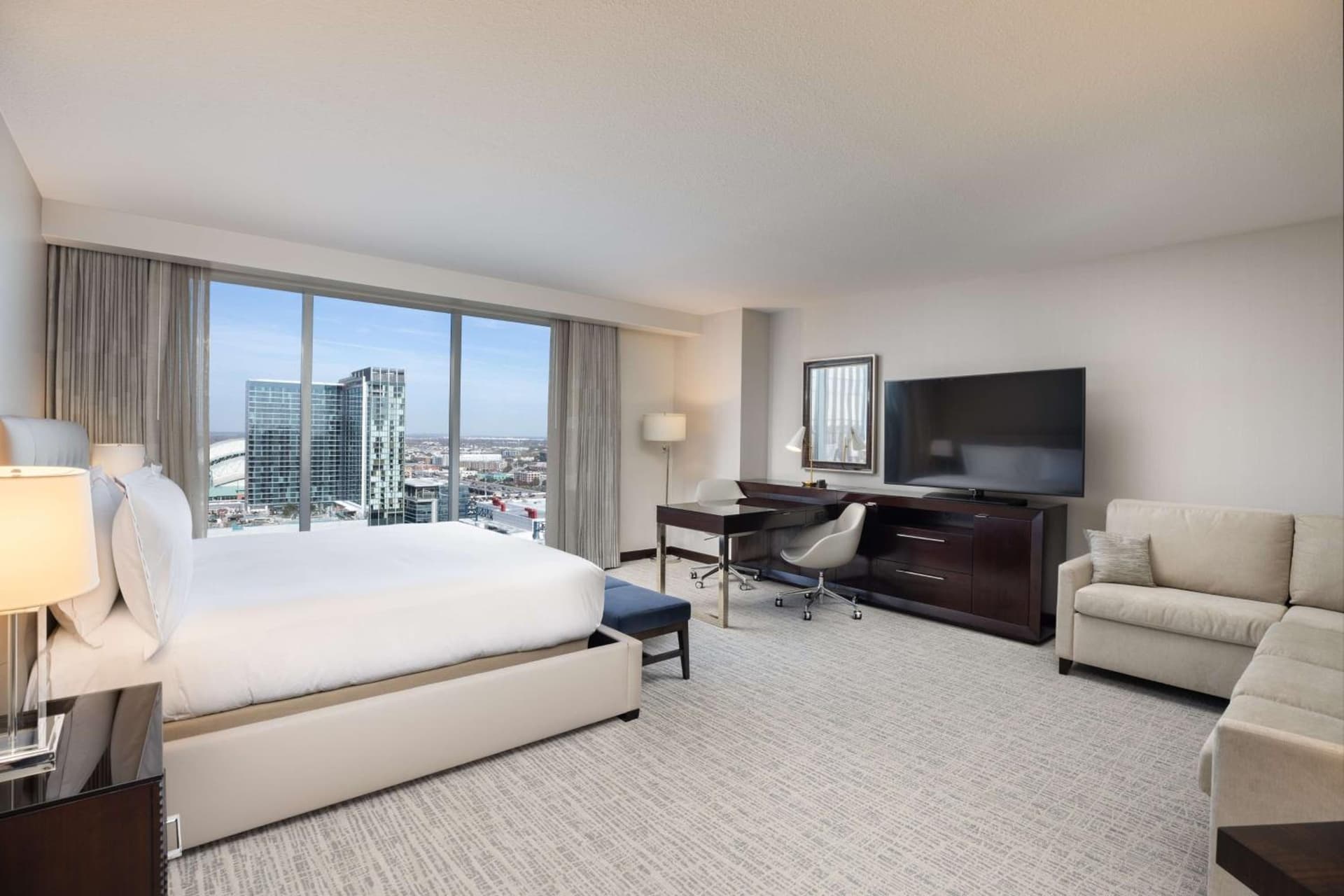 Hilton Americas - Houston property views in Houston, TX — gallery photo 3
