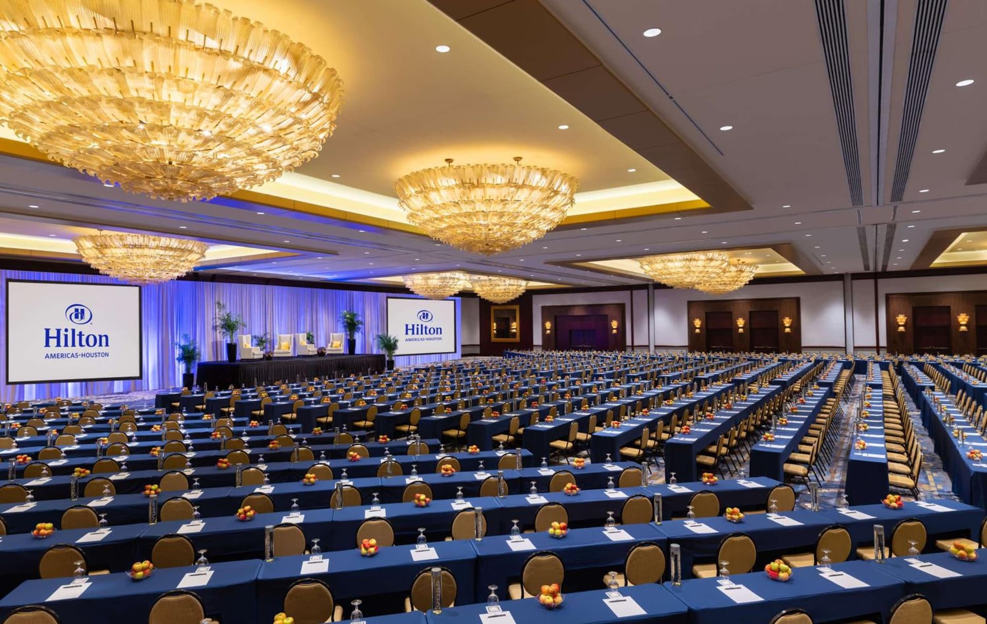 Hilton Americas - Houston gallery photo in Houston, TX — image 17
