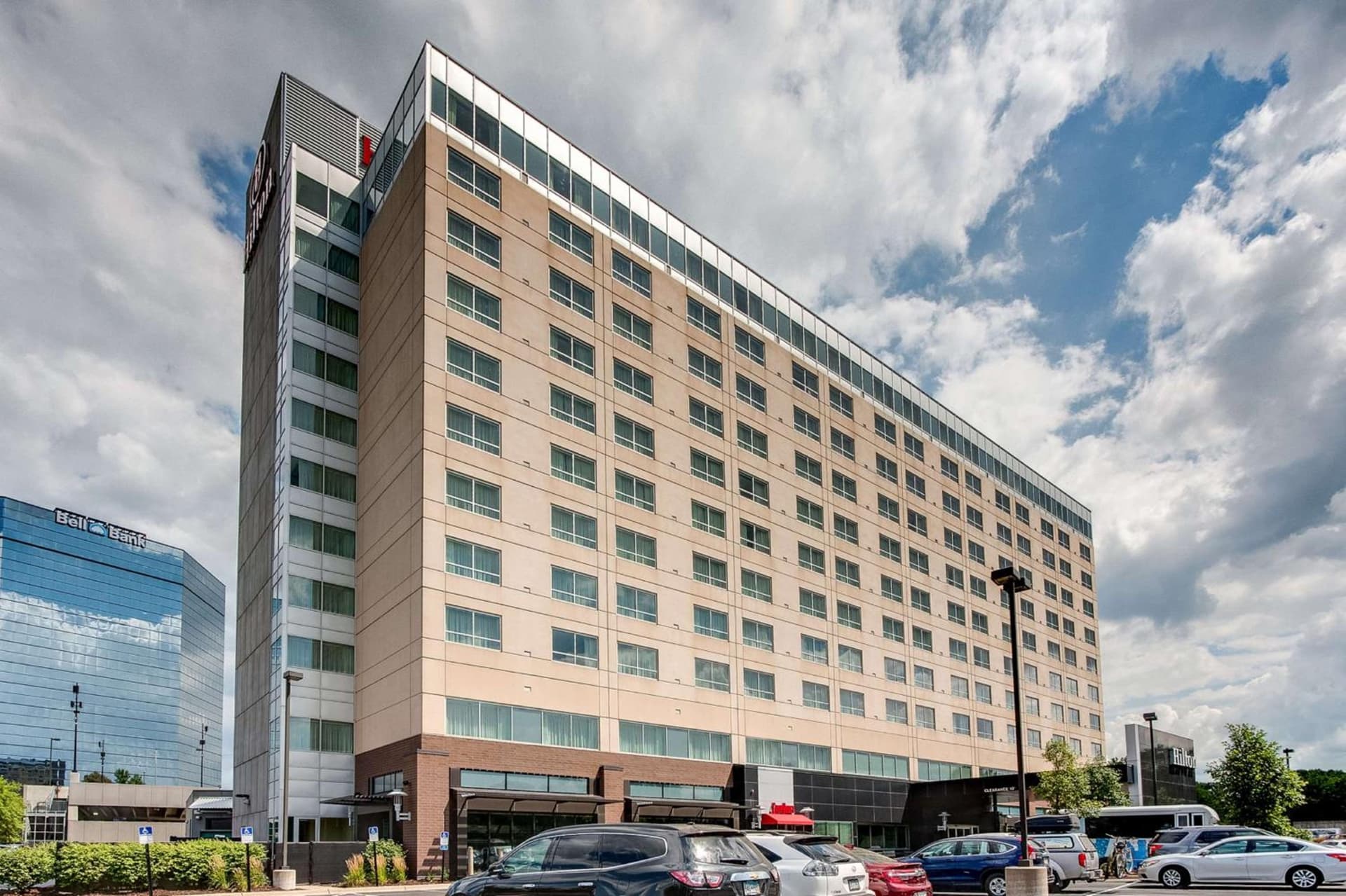 Hilton Minneapolis Bloomington interior in Bloomington, MN — gallery photo 2