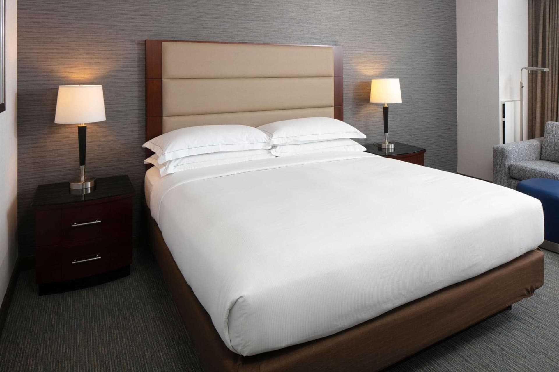 Hilton Minneapolis Bloomington gallery photo in Bloomington, MN — image 57