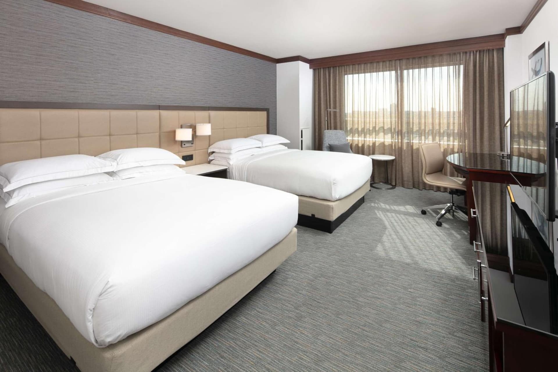 Hilton Minneapolis Bloomington gallery photo in Bloomington, MN — image 21