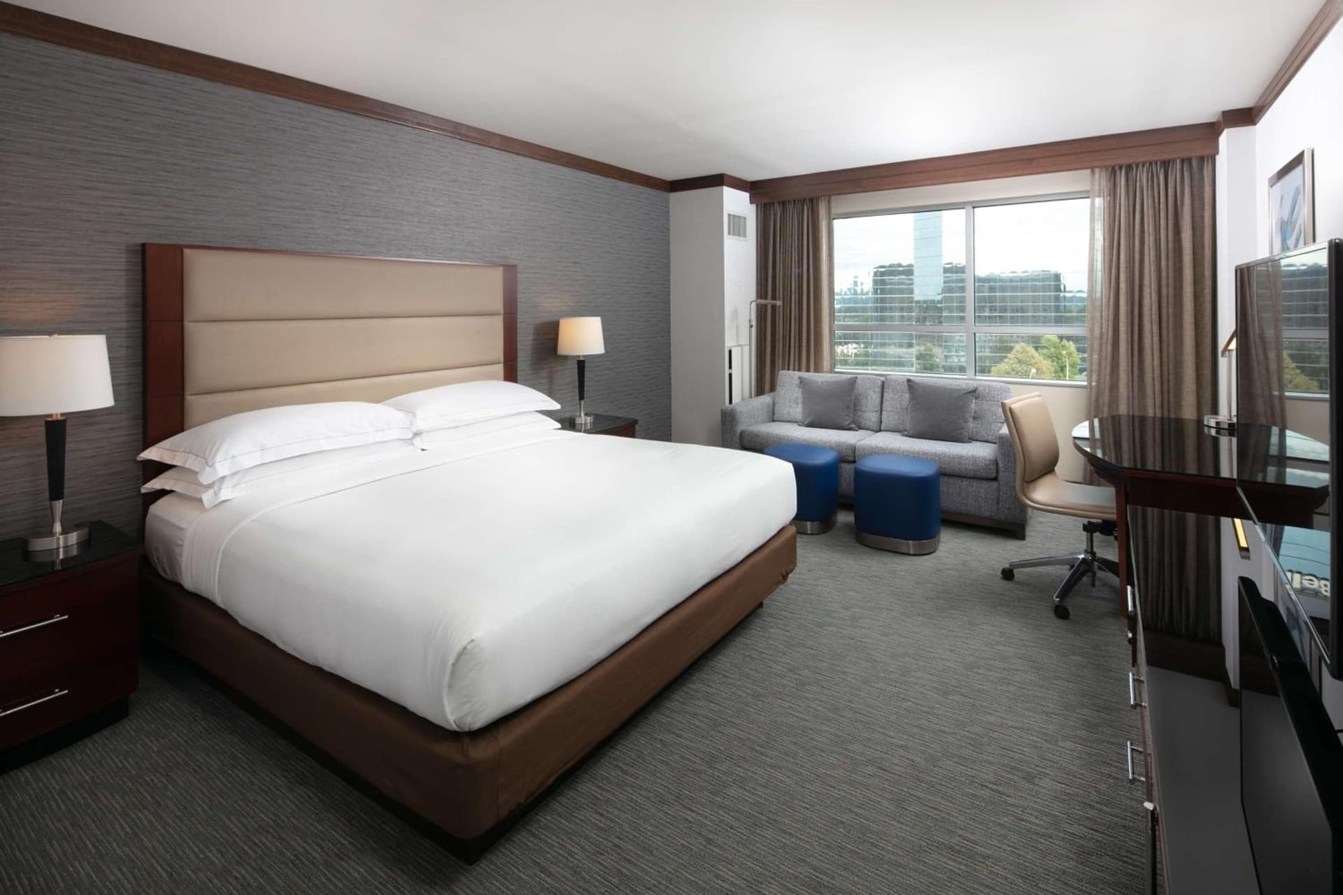 Hilton Minneapolis Bloomington gallery photo in Bloomington, MN — image 16