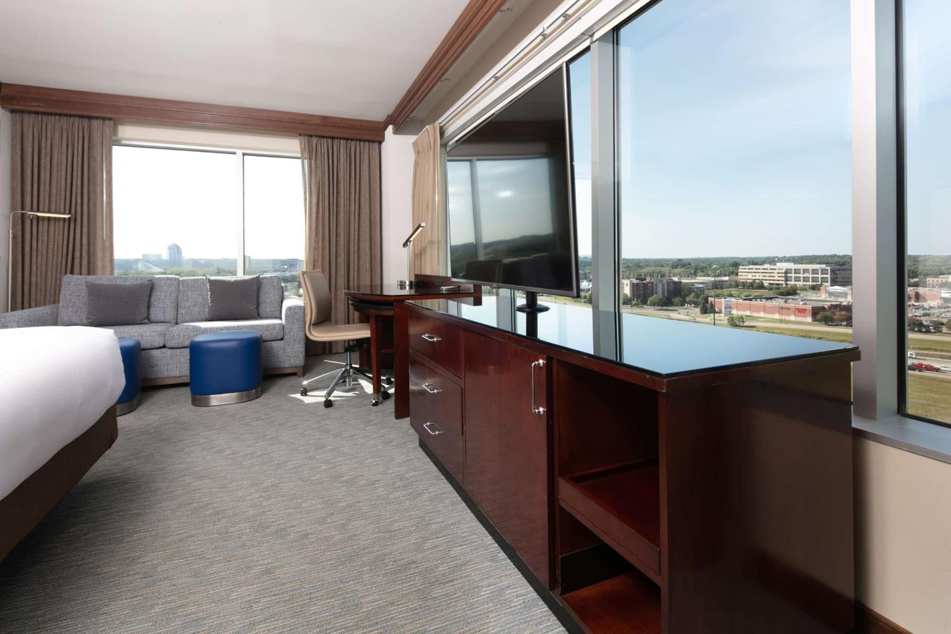 Hilton Minneapolis Bloomington gallery photo in Bloomington, MN — image 31