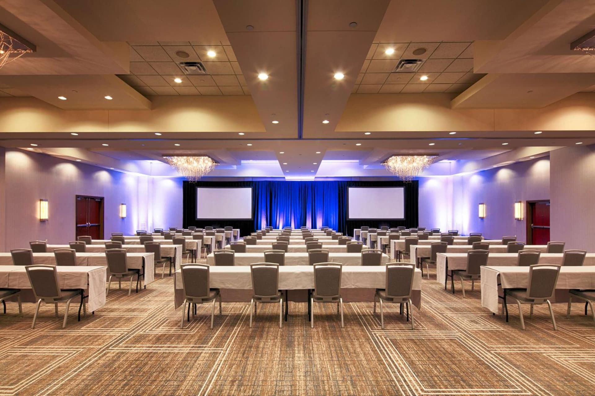 Hilton Minneapolis Bloomington gallery photo in Bloomington, MN — image 24
