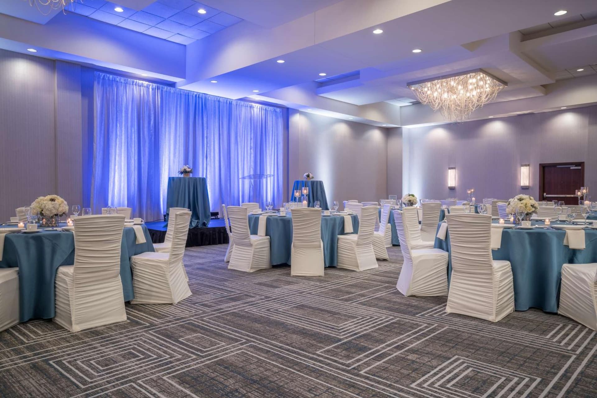 Hilton Minneapolis Bloomington gallery photo in Bloomington, MN — image 39