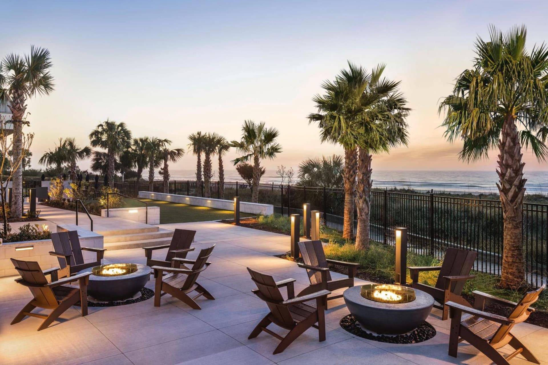 Embassy Suites by Hilton Myrtle Beach Oceanfront Resort gallery photo in Myrtle Beach, SC — image 107