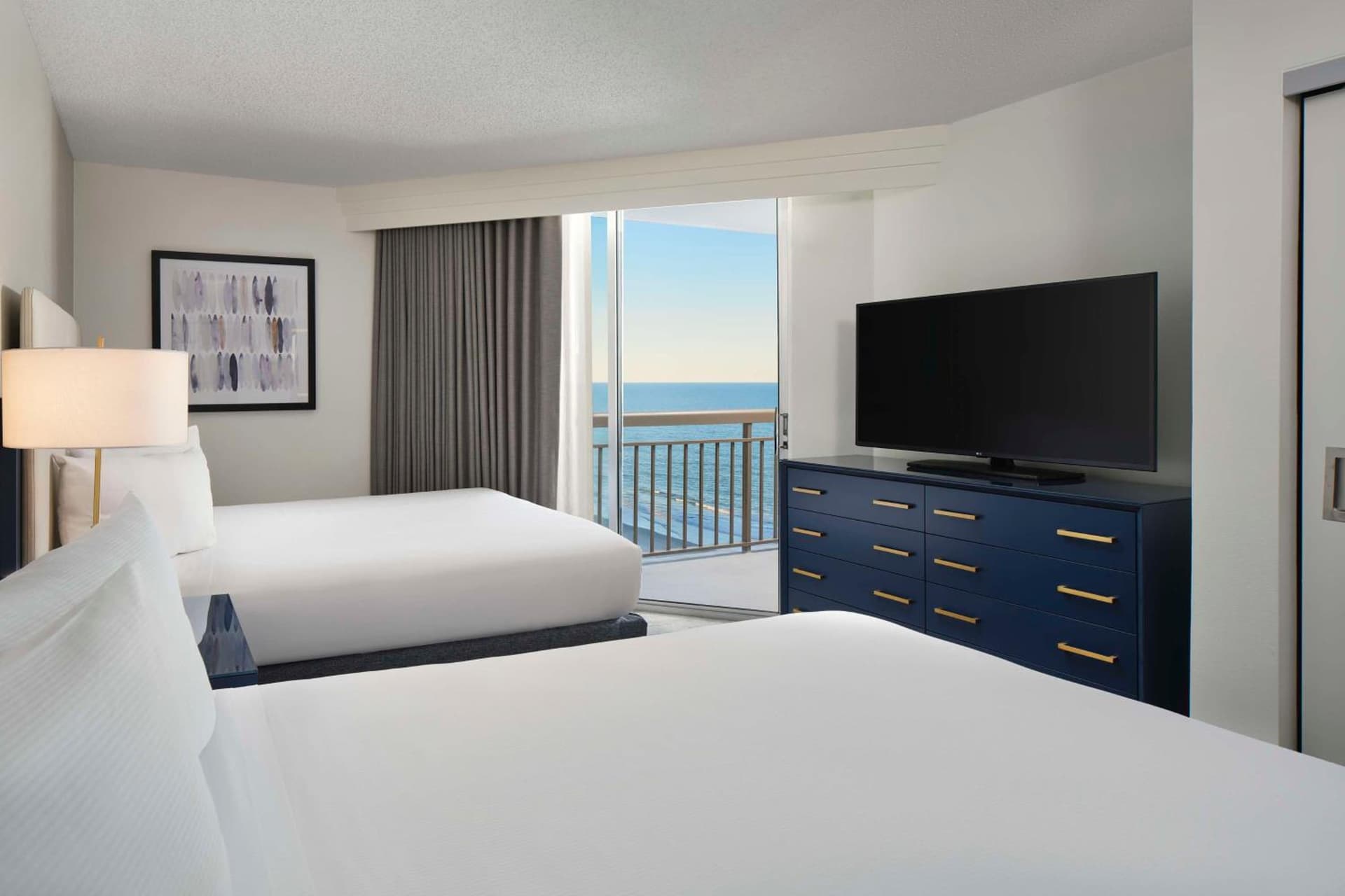 Embassy Suites by Hilton Myrtle Beach Oceanfront Resort gallery photo in Myrtle Beach, SC — image 101