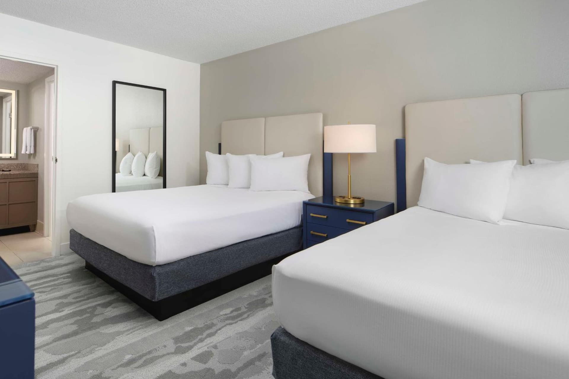Embassy Suites by Hilton Myrtle Beach Oceanfront Resort gallery photo in Myrtle Beach, SC — image 44
