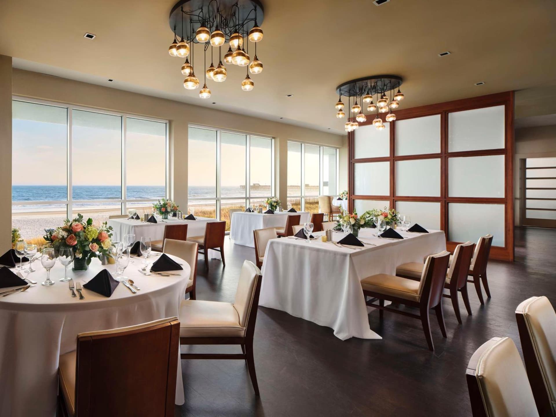 Embassy Suites by Hilton Myrtle Beach Oceanfront Resort gallery photo in Myrtle Beach, SC — image 116