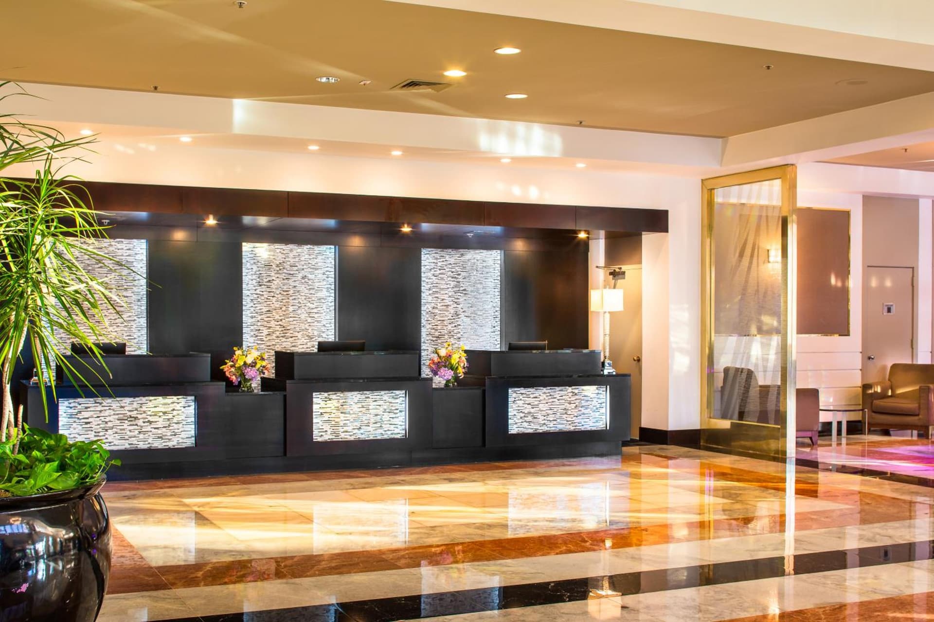 DoubleTree by Hilton New York-LaGuardia gallery photo in Queens, NY — image 13
