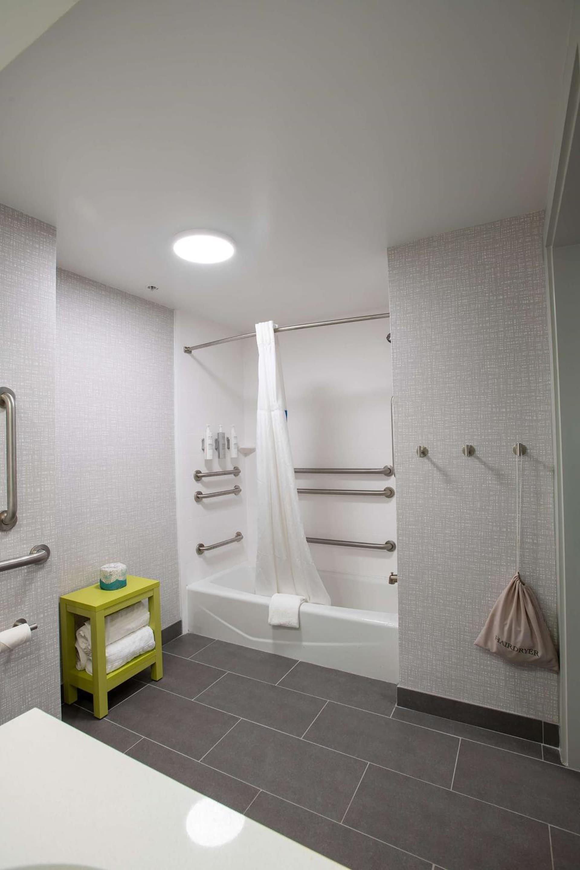Hampton Inn Seaford gallery photo in Seaford, DE — image 10