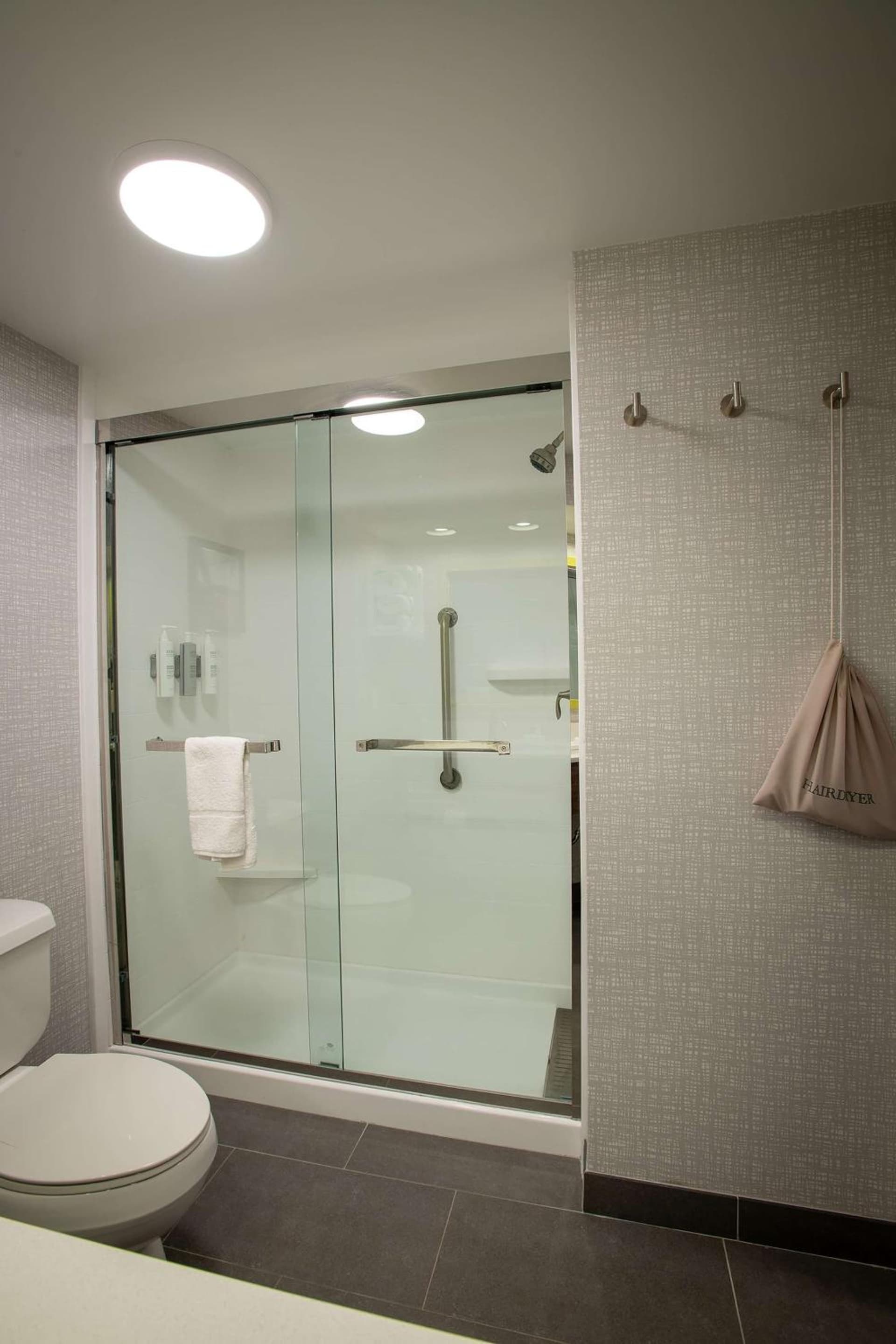 Hampton Inn Seaford gallery photo in Seaford, DE — image 38