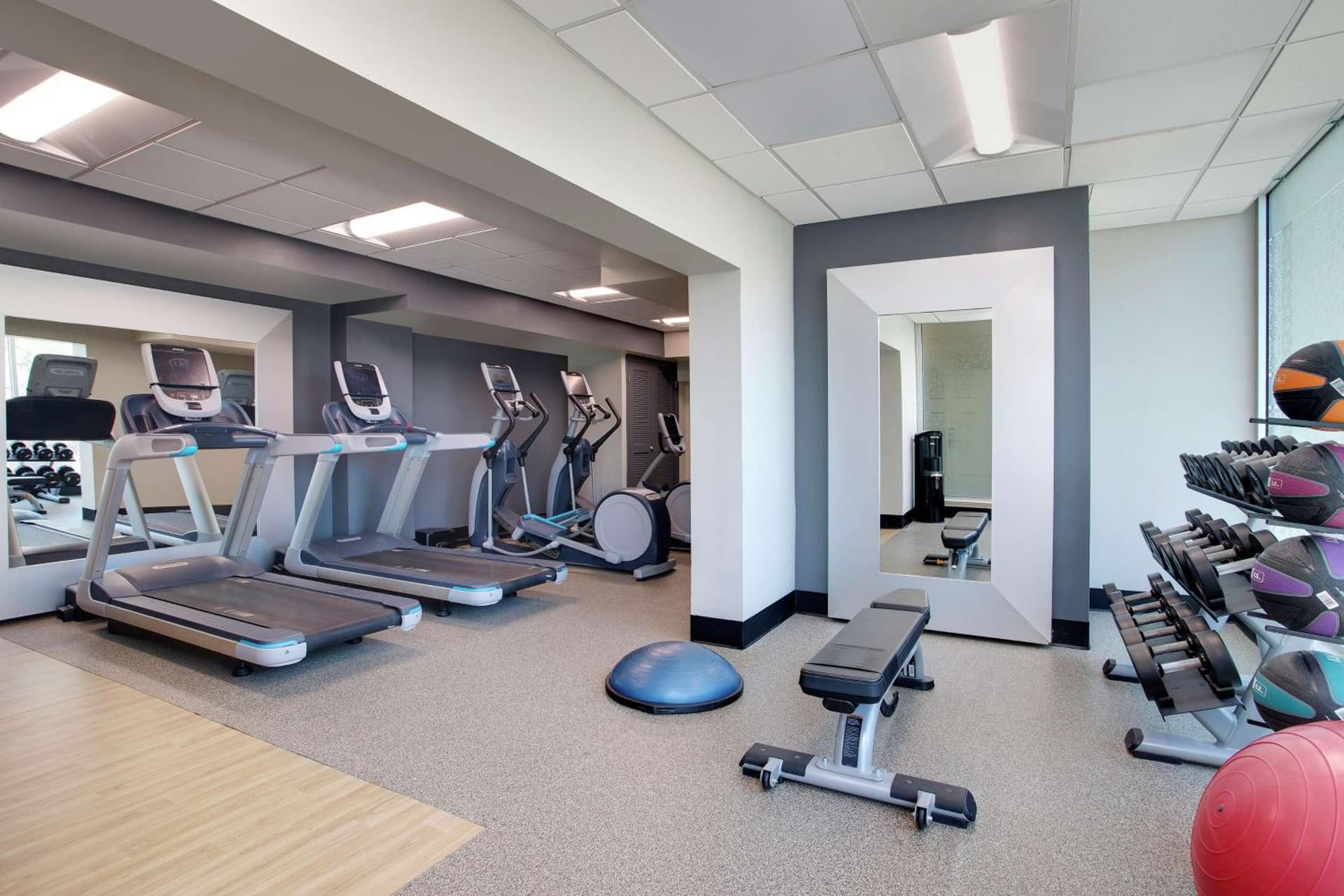 Embassy Suites by Hilton Tampa Downtown Convention Center gallery photo in Tampa, FL — image 75