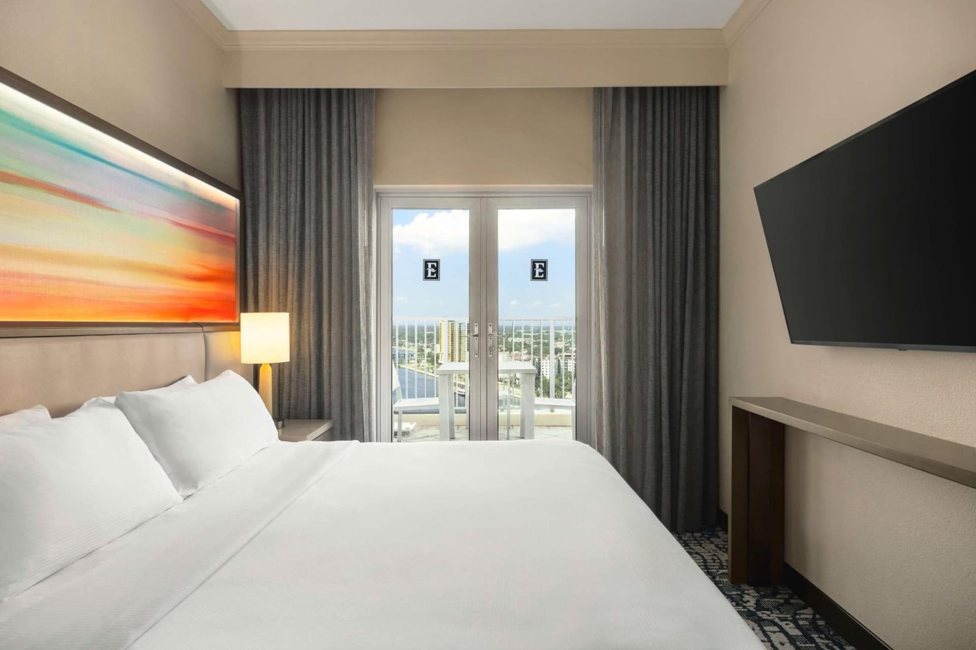 Embassy Suites by Hilton Tampa Downtown Convention Center gallery photo in Tampa, FL — image 8