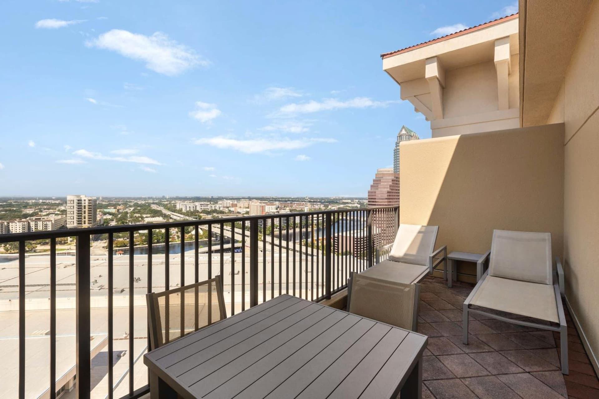 Embassy Suites by Hilton Tampa Downtown Convention Center gallery photo in Tampa, FL — image 12