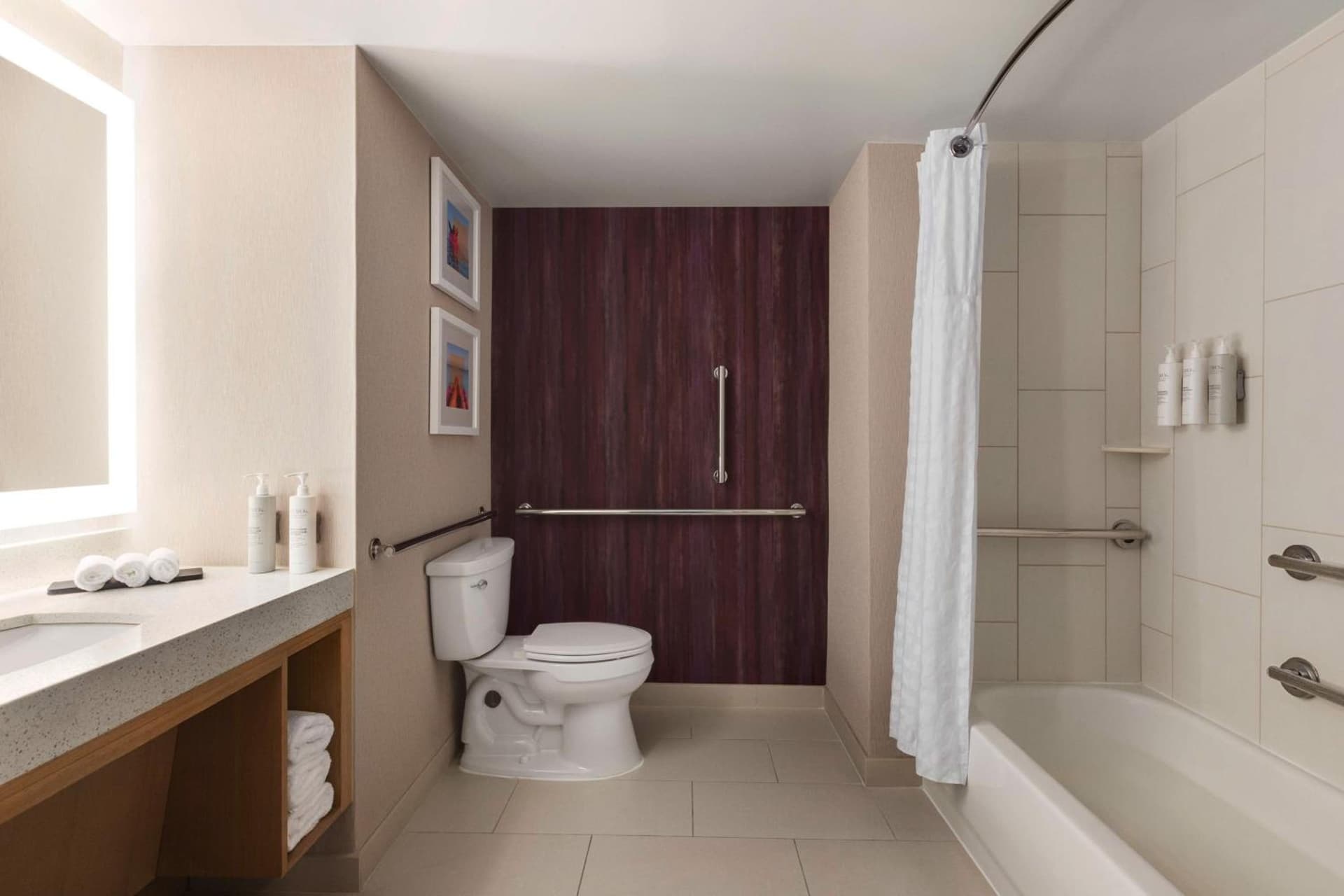 Embassy Suites by Hilton Tampa Downtown Convention Center gallery photo in Tampa, FL — image 89