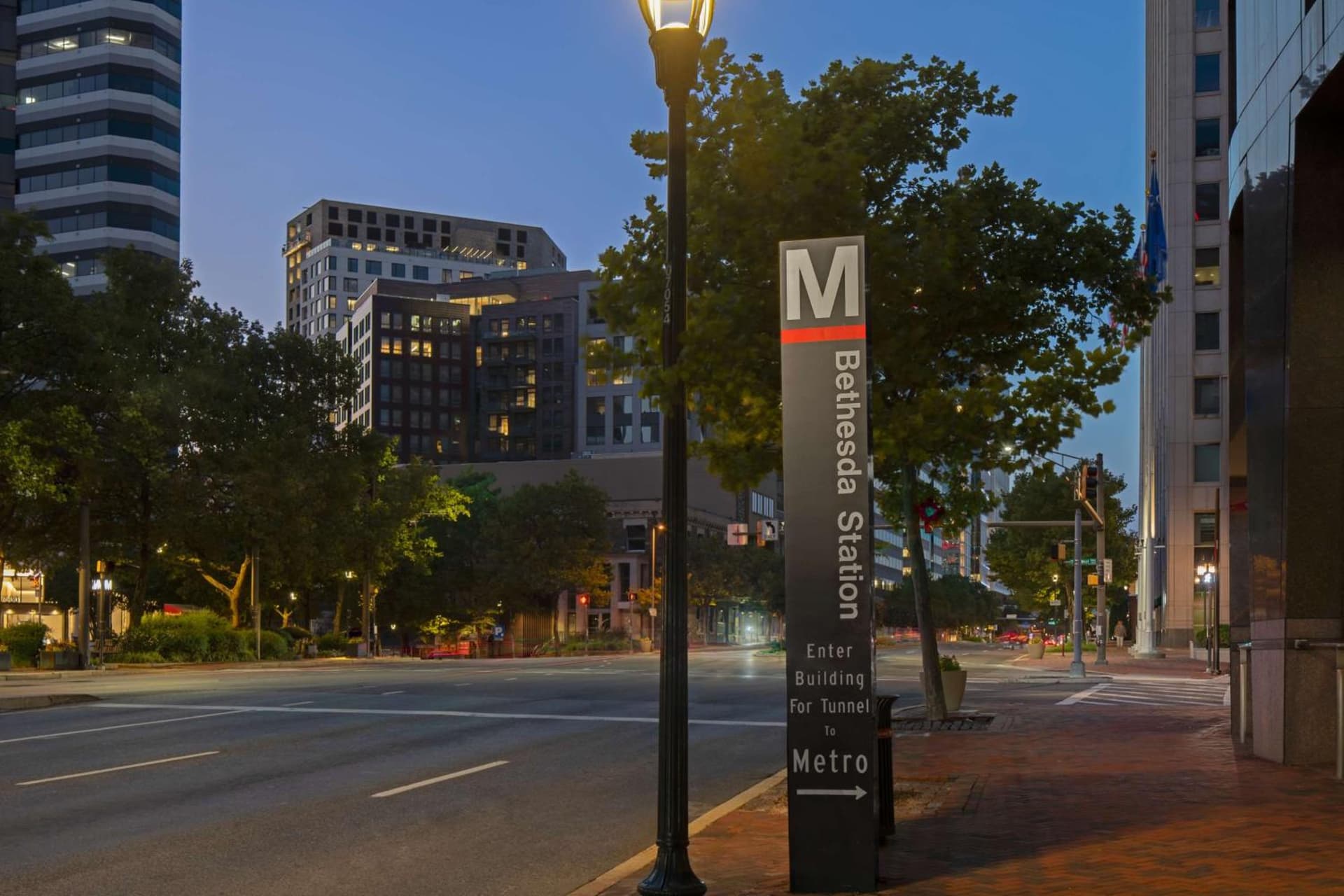 Hilton Garden Inn Bethesda Downtown property views in Bethesda, MD — gallery photo 3