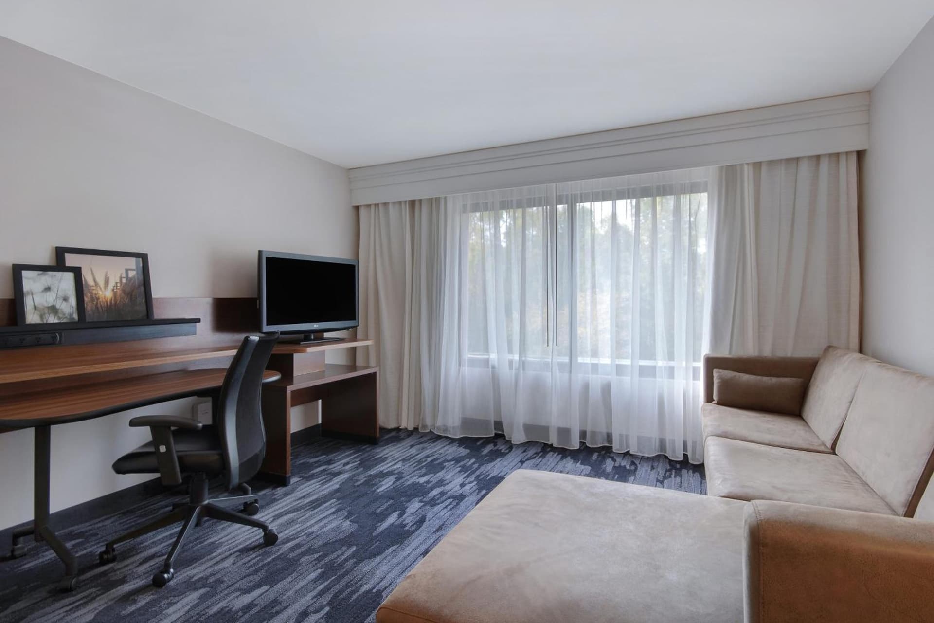 Fairfield Inn and Suites by Marriott Rochester West/Greece gallery photo in Rochester, NY — image 34