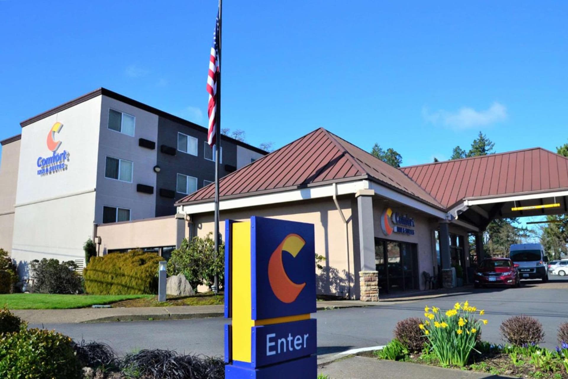 Comfort Inn & Suites Beaverton - Portland West property views in Beaverton, OR — gallery photo 3