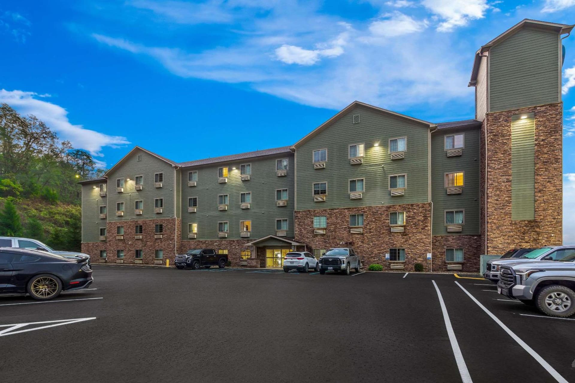 Suburban Studios Morgantown featured exterior or lobby in Morgantown, WV — similar hotel