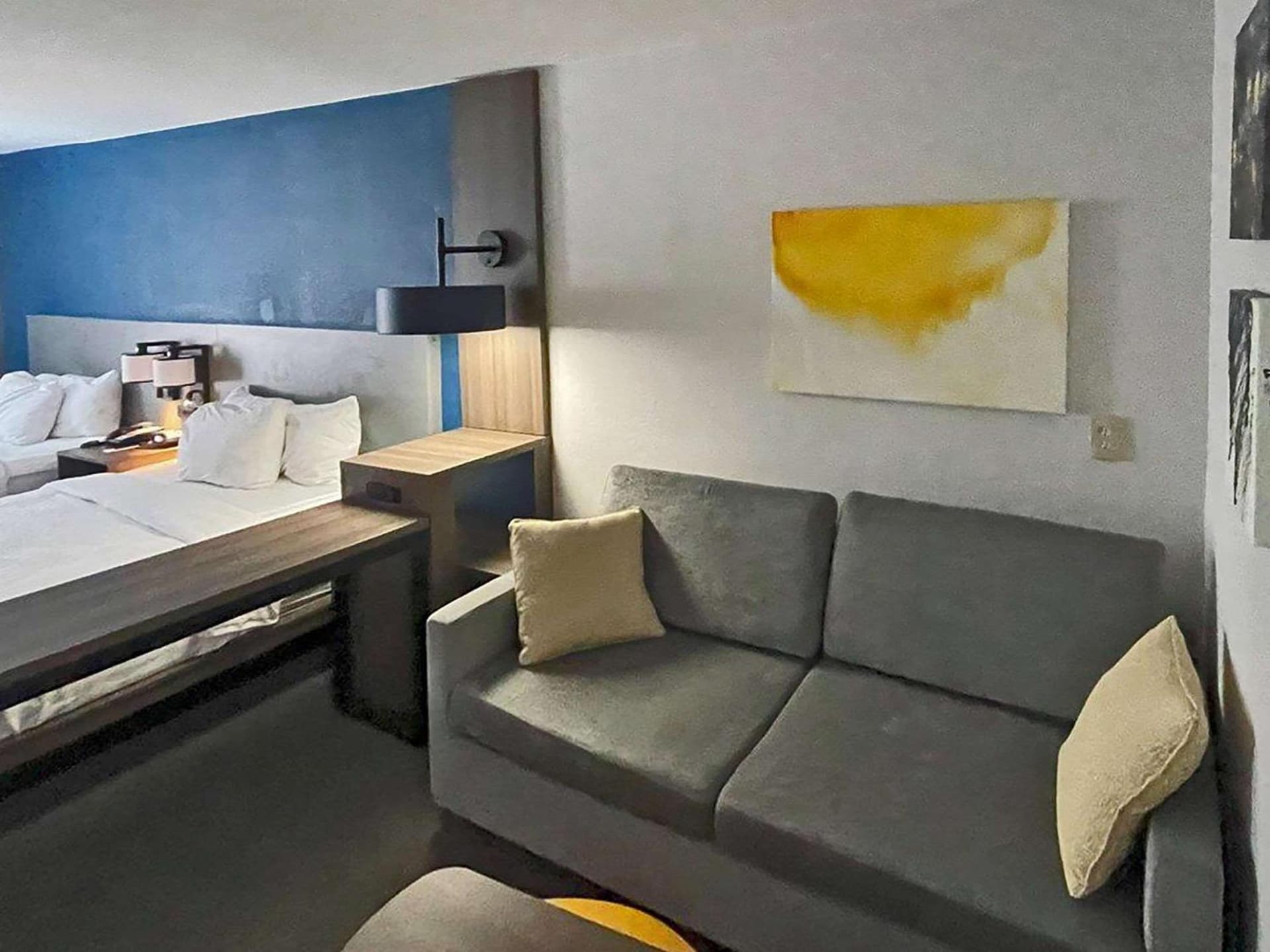 Comfort Suites Mobile-South Alabama University Area gallery photo in Mobile, AL — image 37